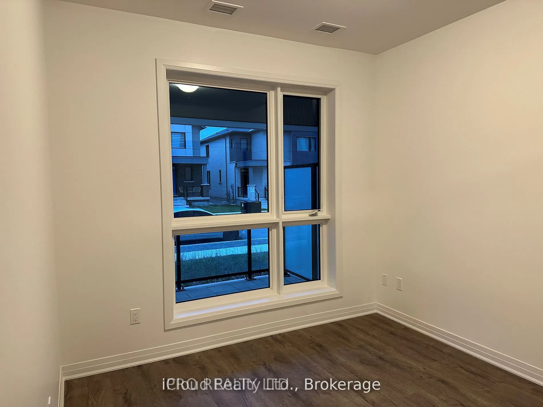 460 Gordon Krantz Avenue, #103