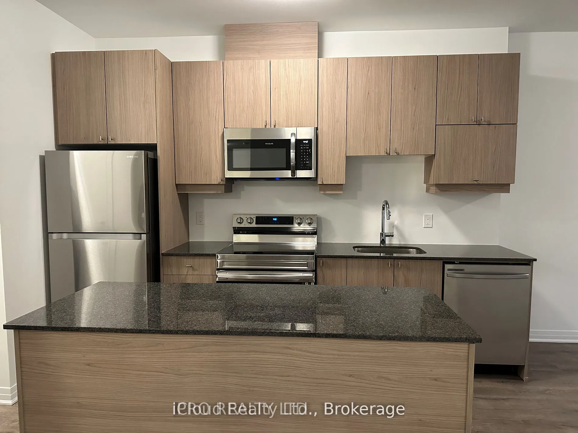 460 Gordon Krantz Avenue, #103