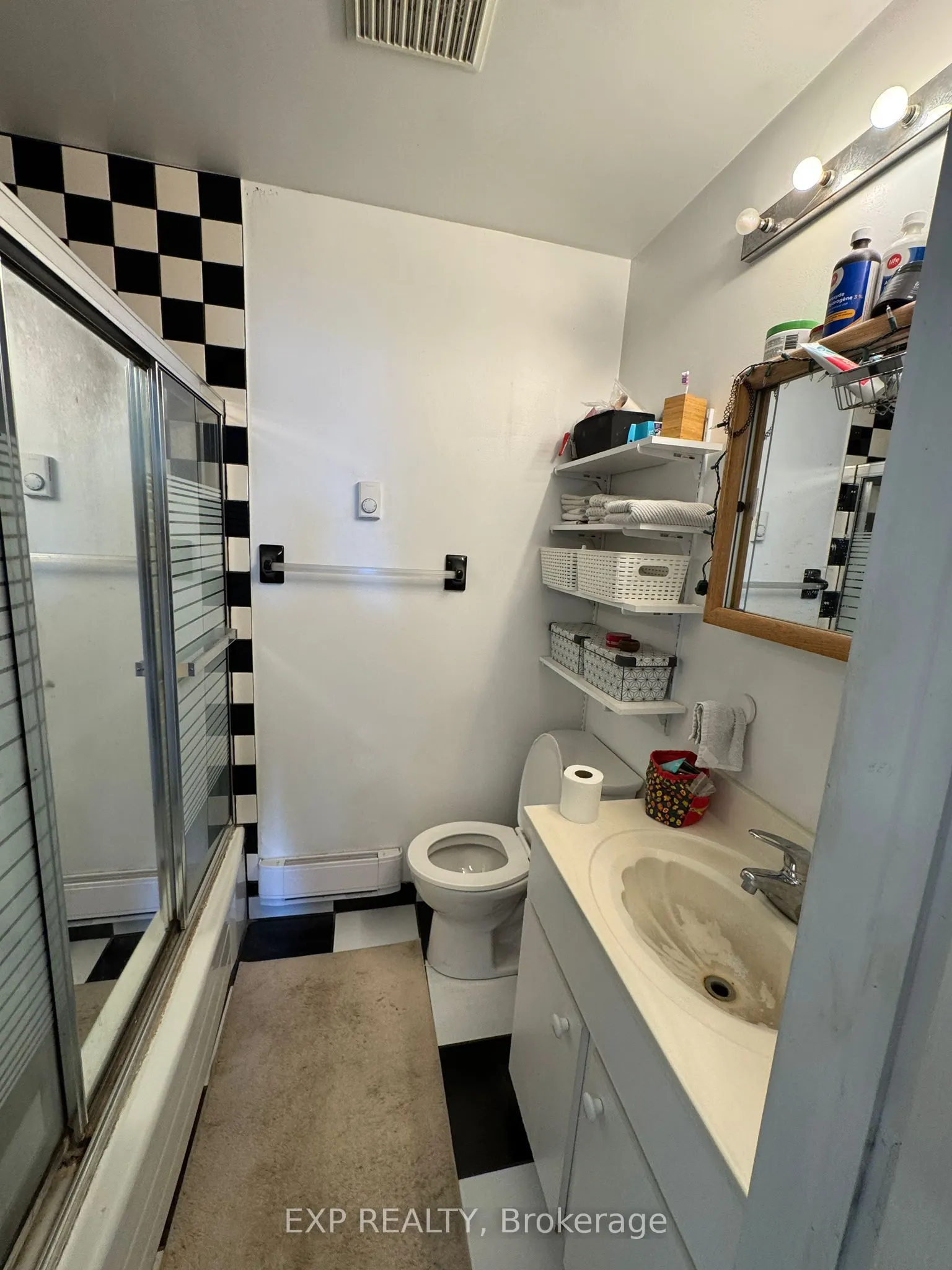 1594 Dupont Street, #2