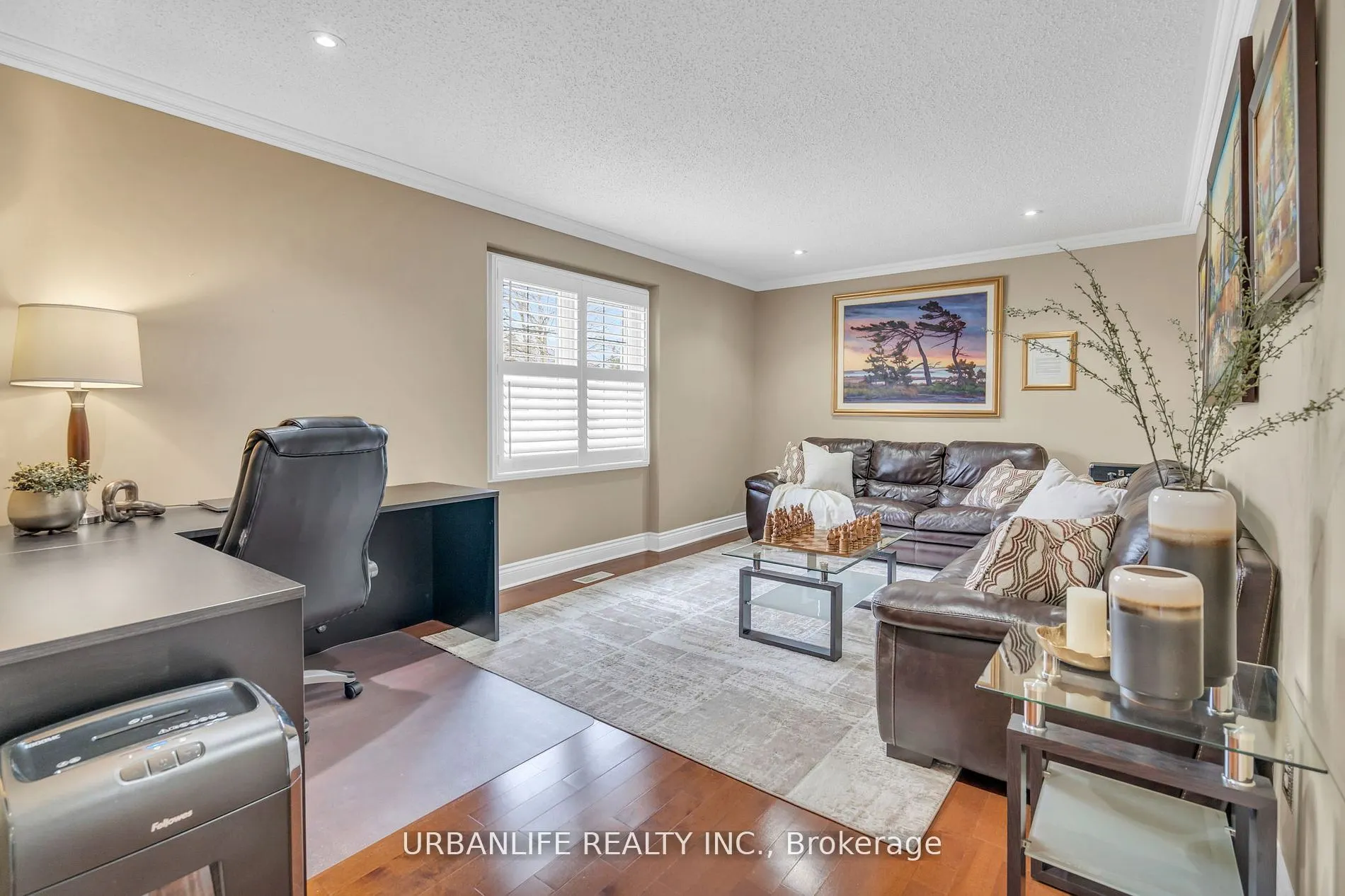 50 Lombardy Crescent
