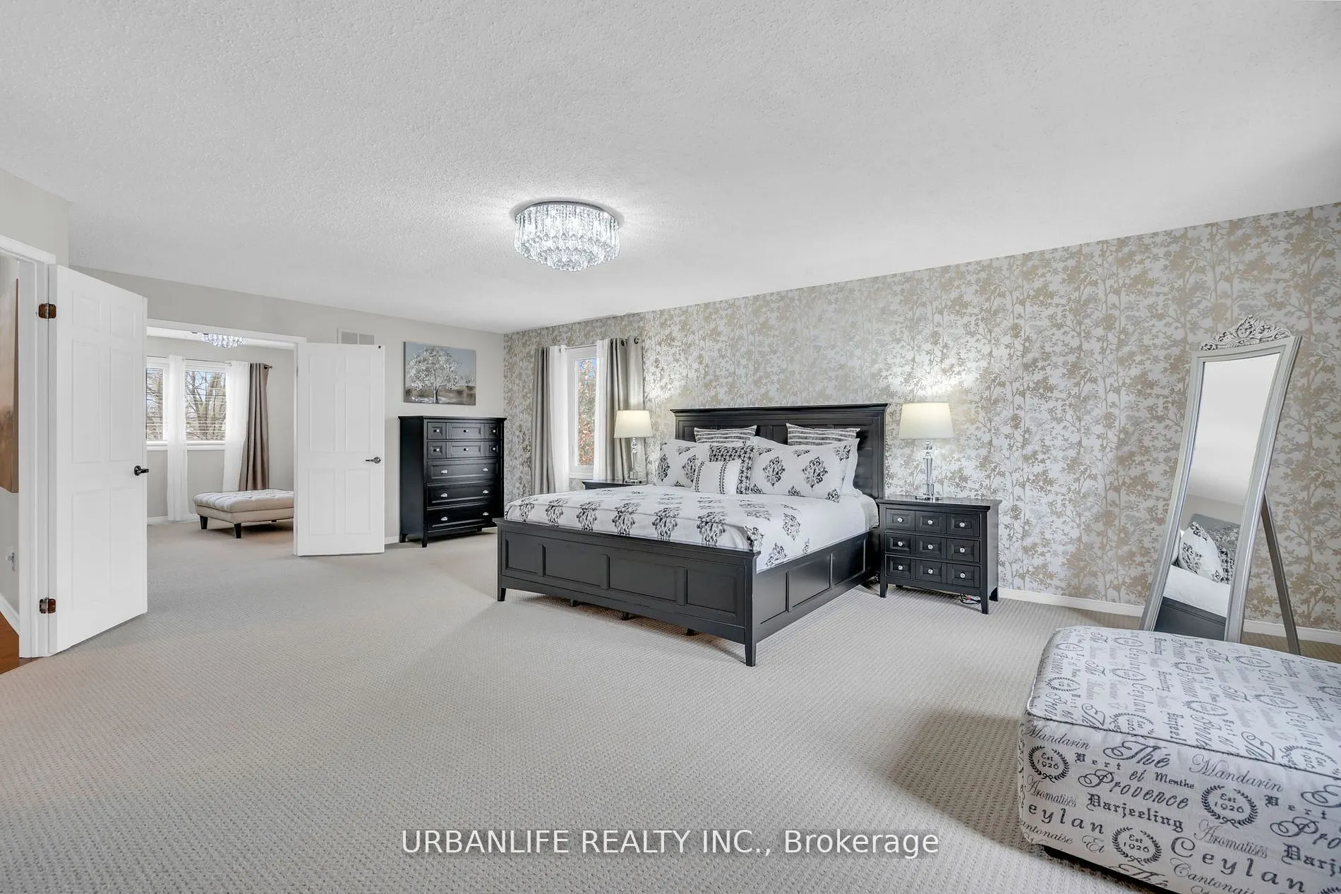 50 Lombardy Crescent