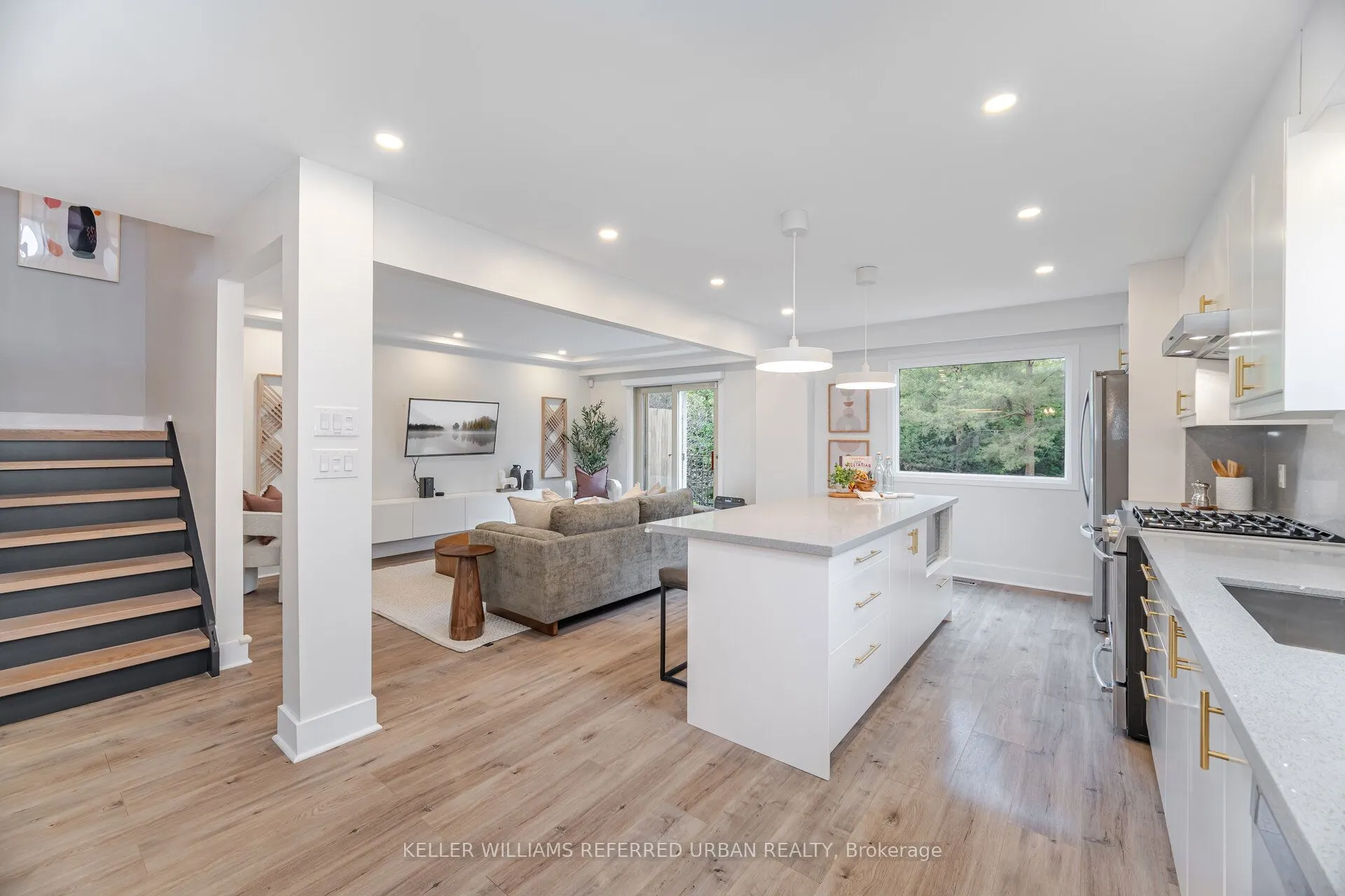35 Bremen Lane
