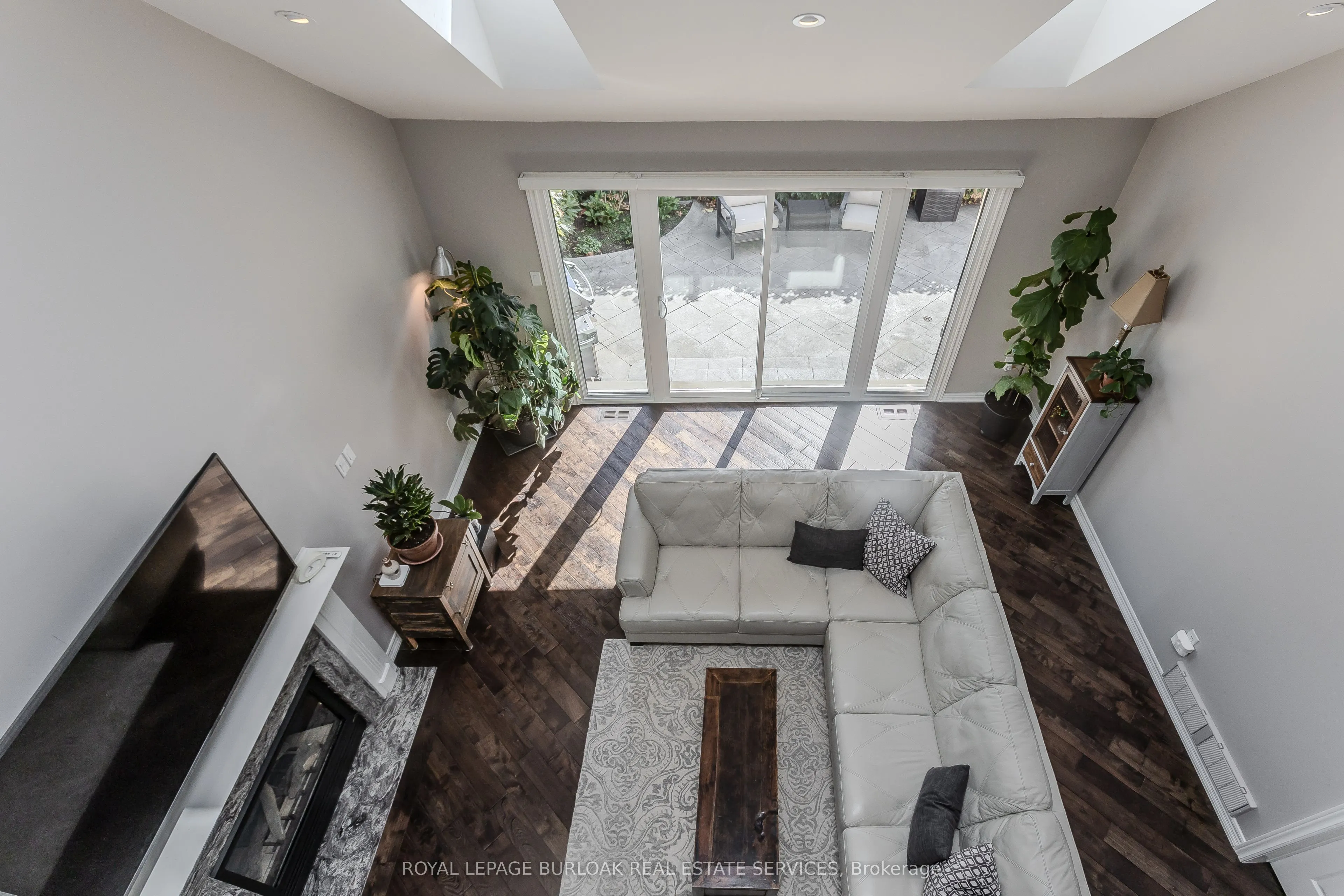 1150 Carol Street, #1