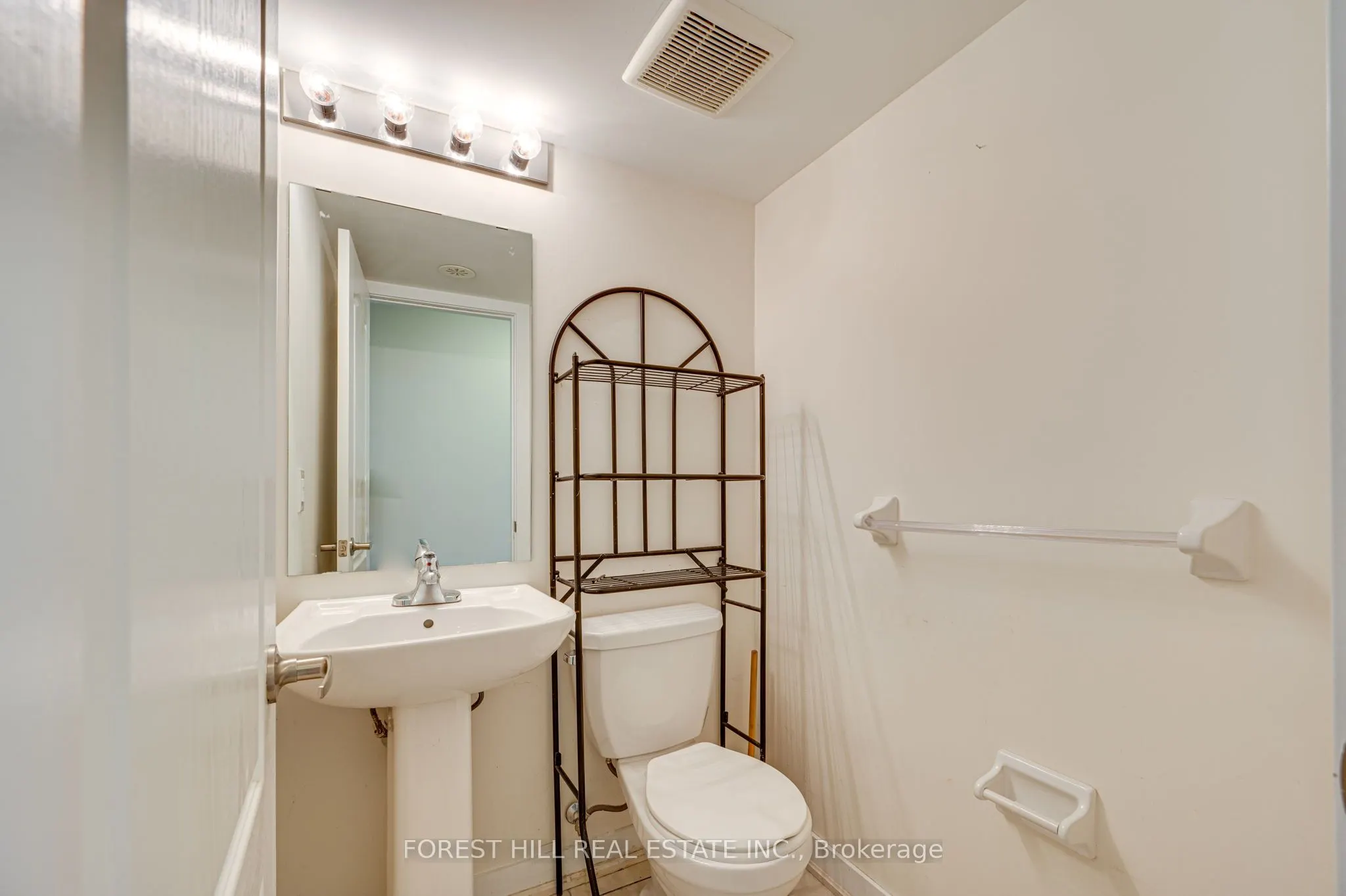 100 Parrotta Drive, #85