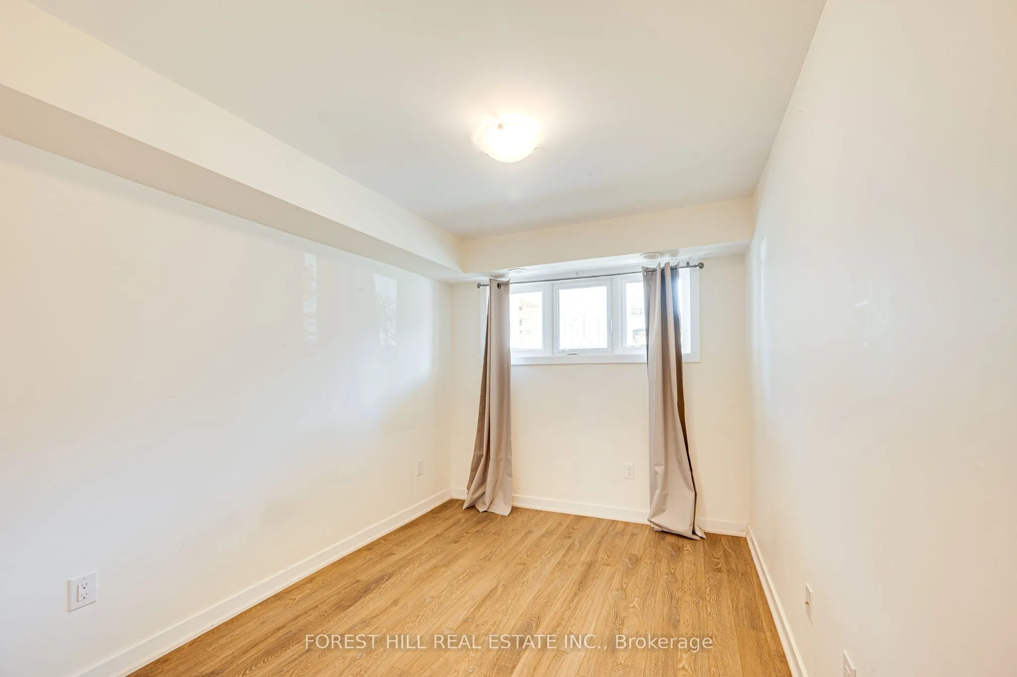 100 Parrotta Drive, #85