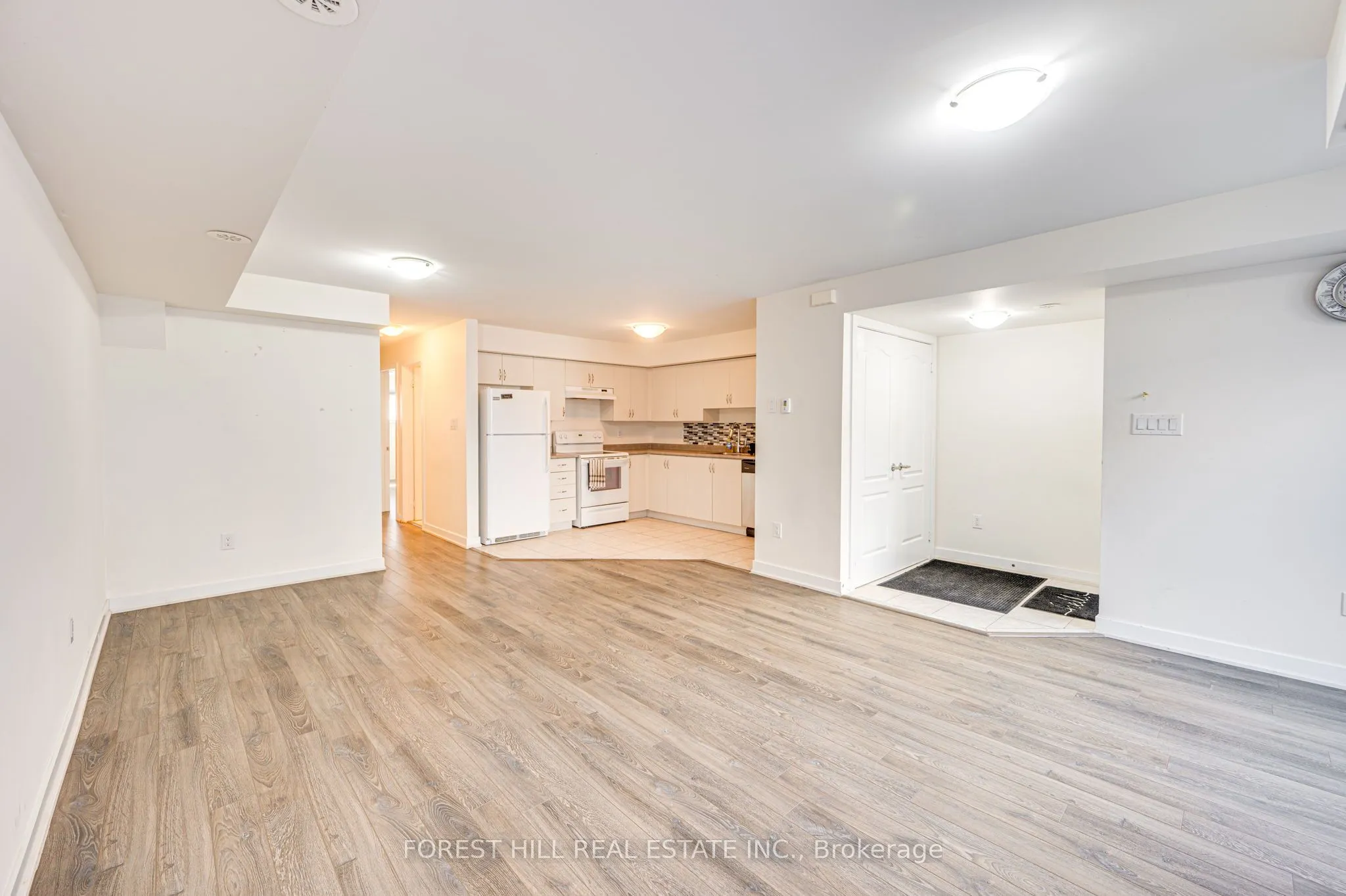 100 Parrotta Drive, #85