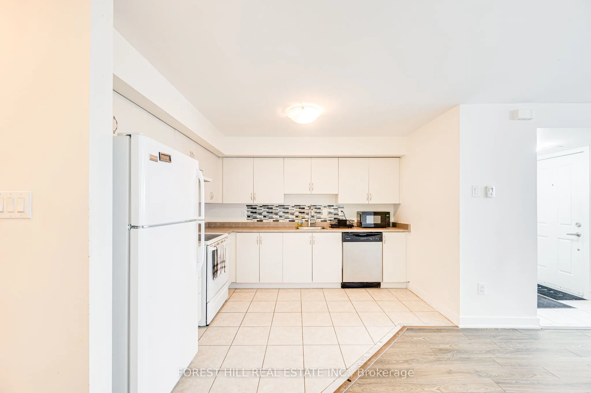 100 Parrotta Drive, #85