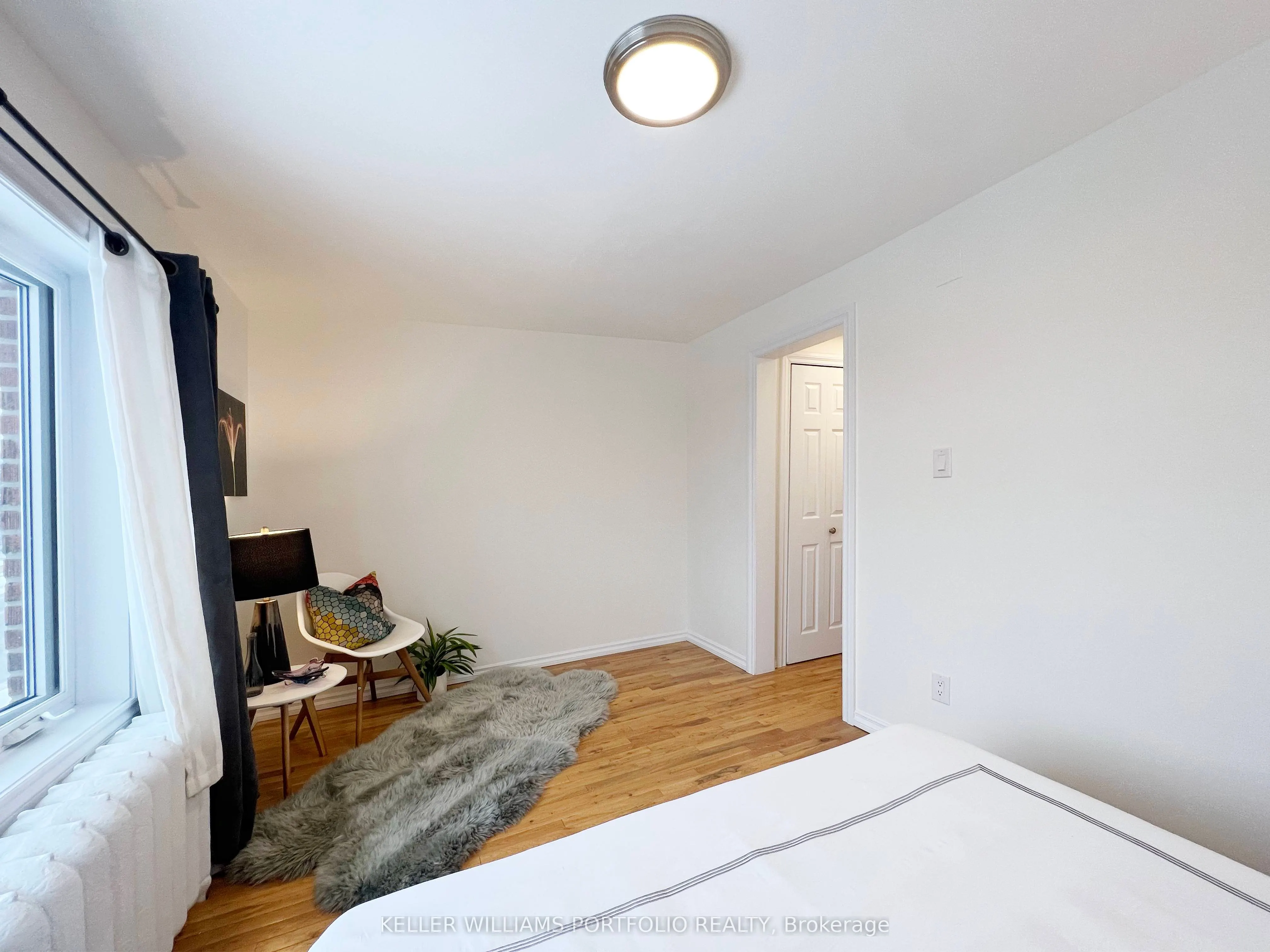 93 Northland Avenue, #Upper