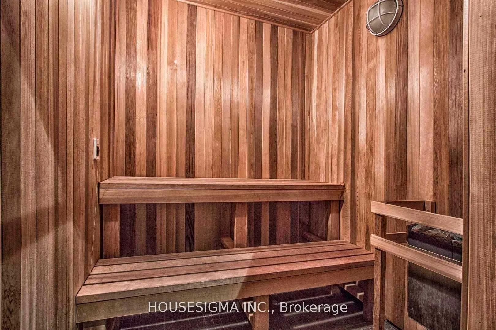 9 Valhalla Inn Road, #1509