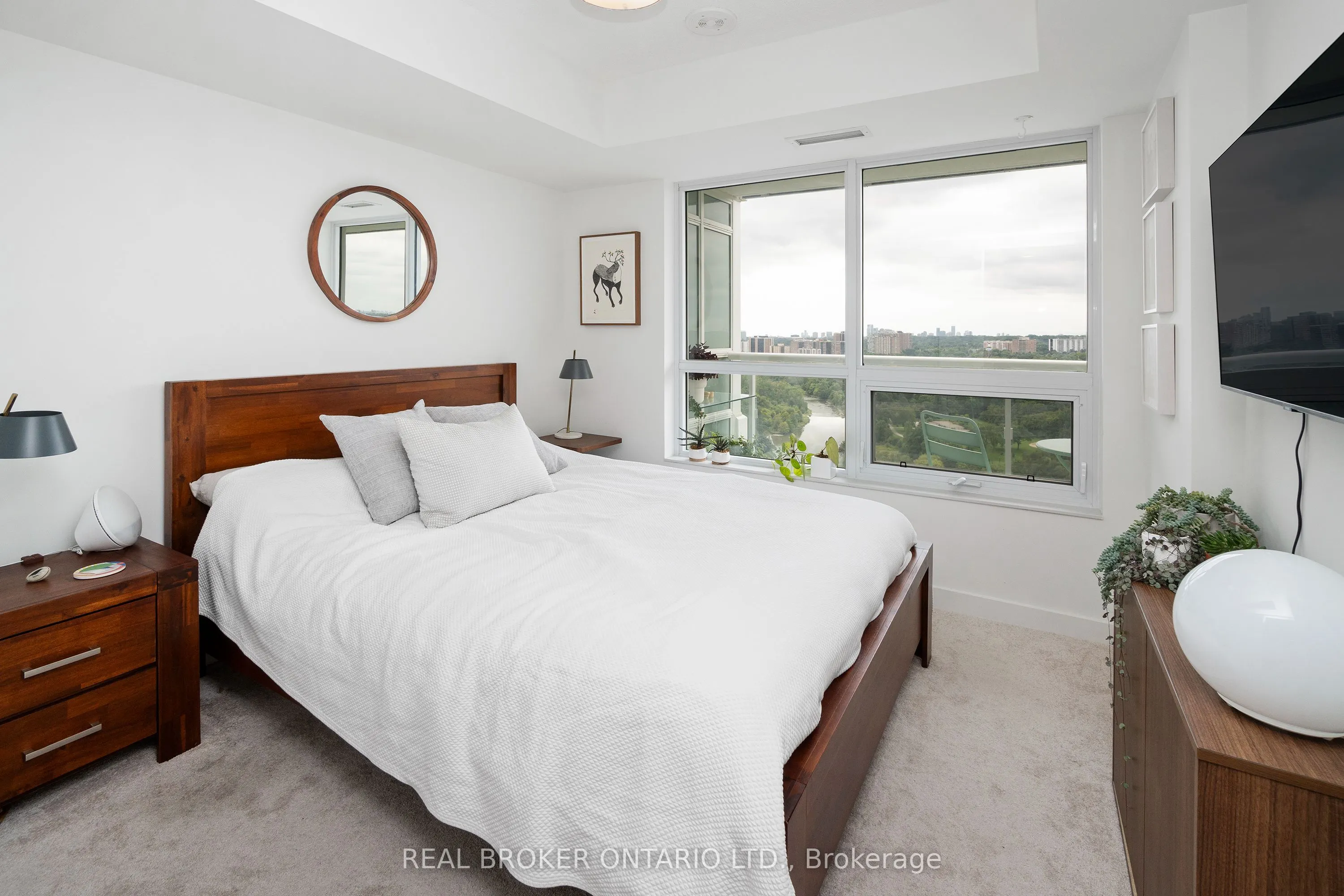 10 Wilby Crescent, #4