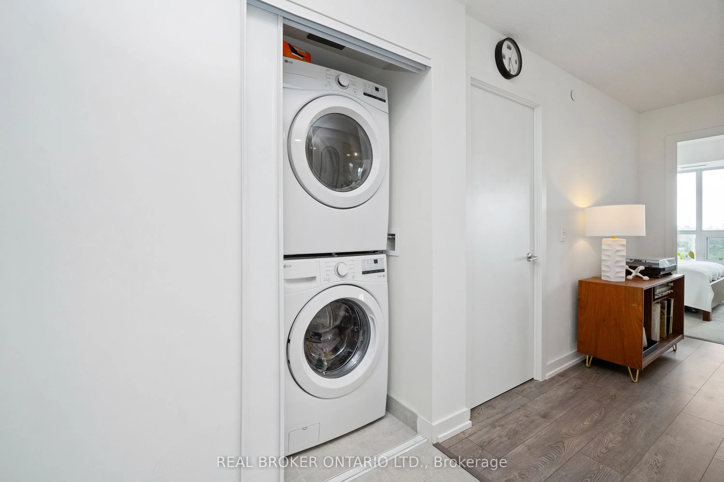 10 Wilby Crescent, #4
