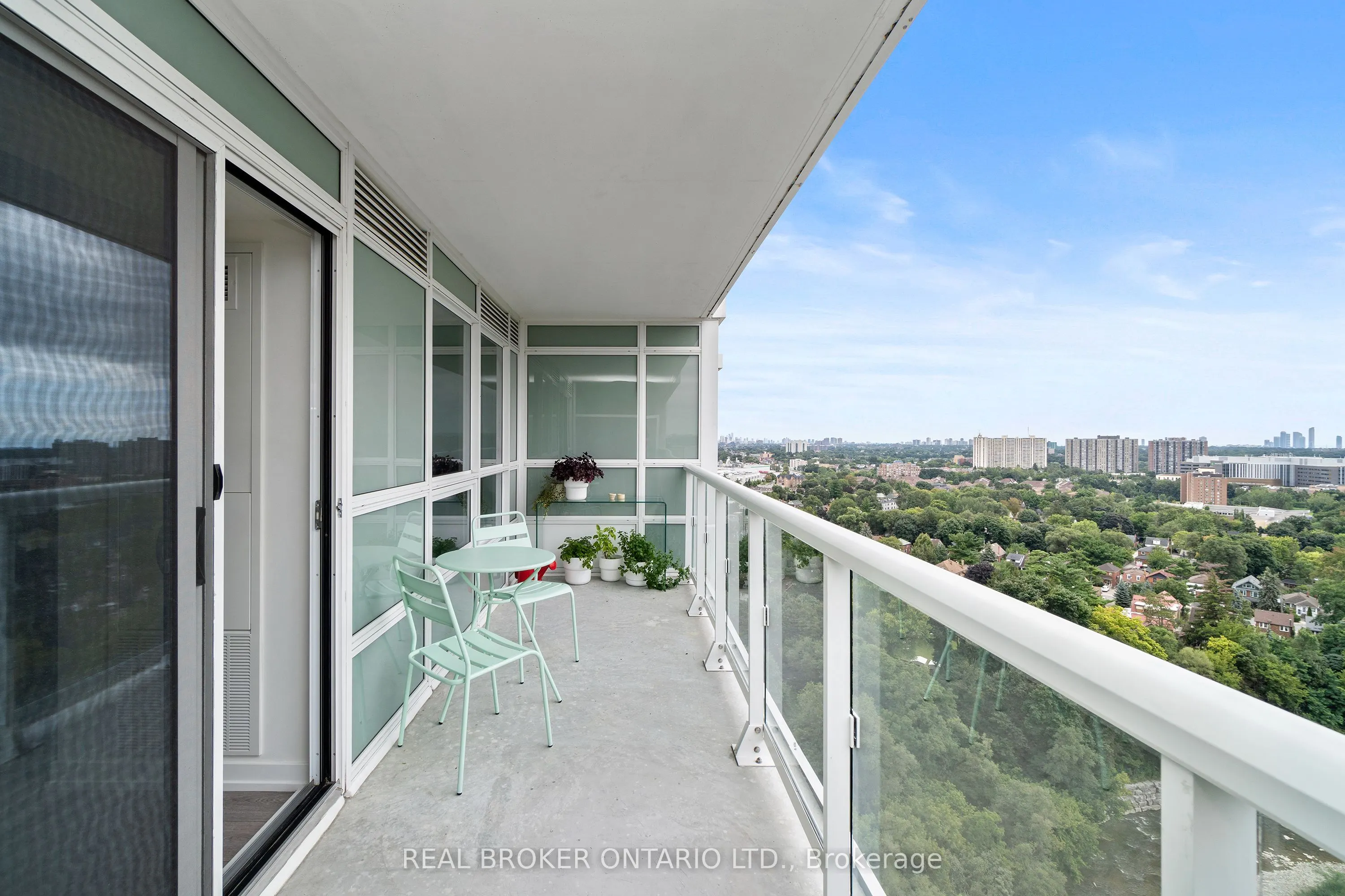 10 Wilby Crescent, #4