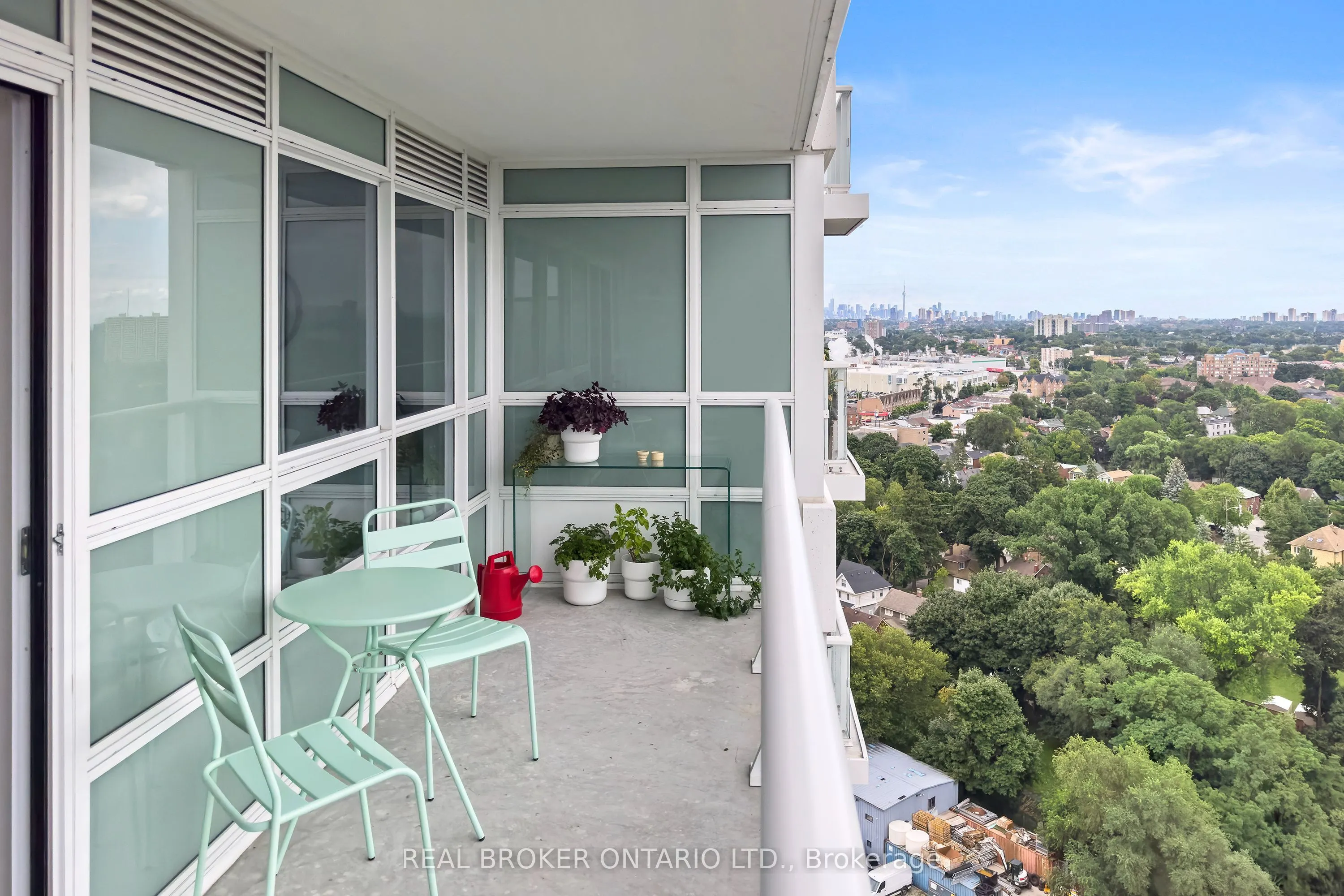 10 Wilby Crescent, #4