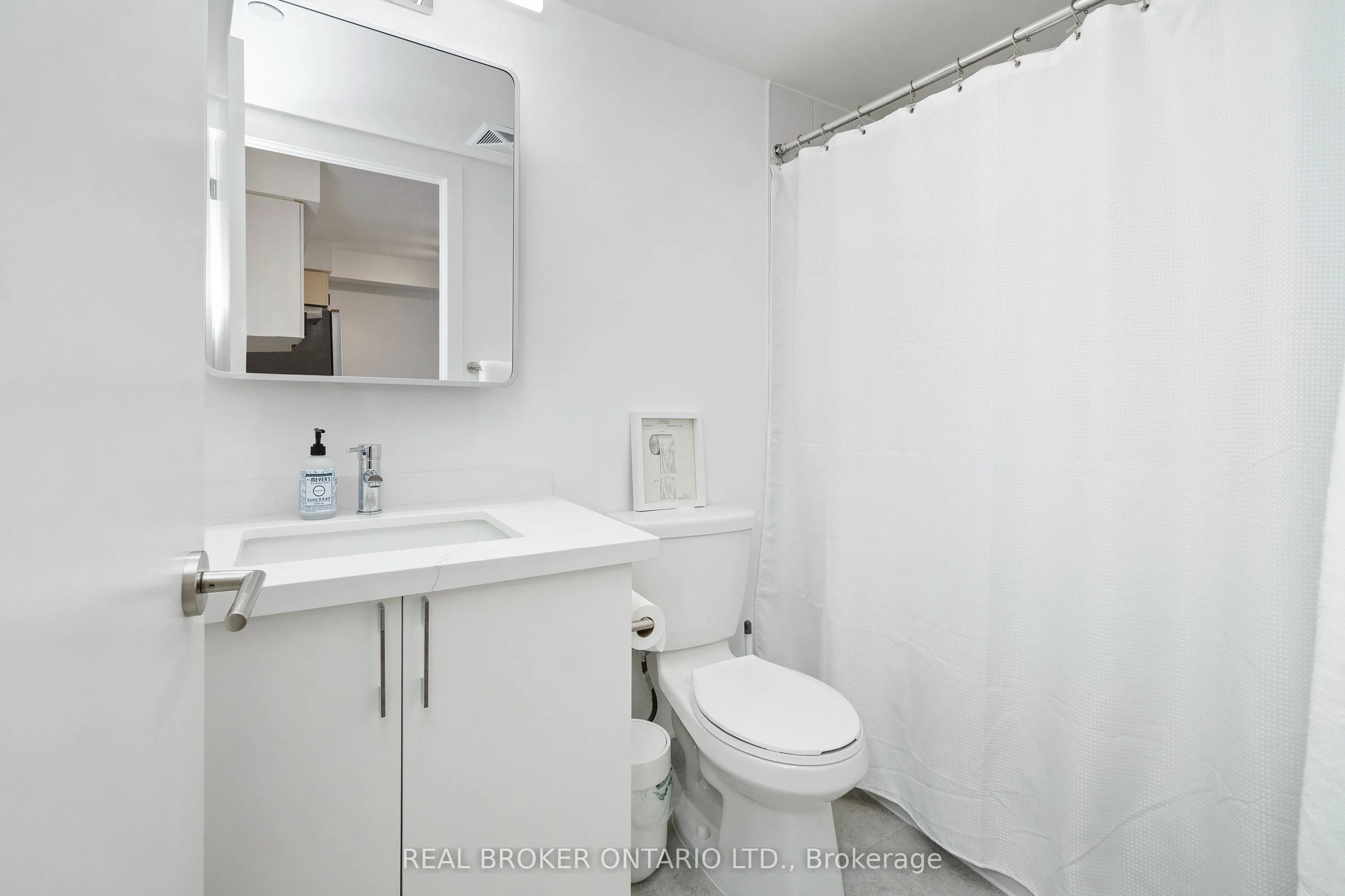 10 Wilby Crescent, #4