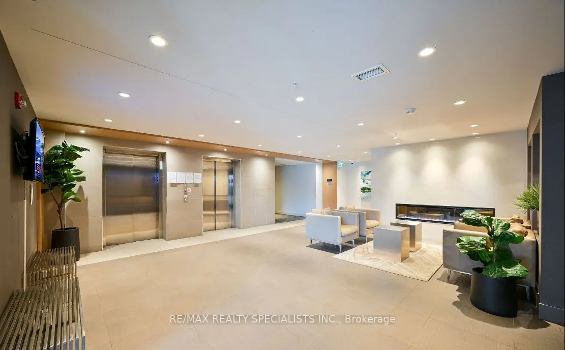 1105 Leger Way, #318
