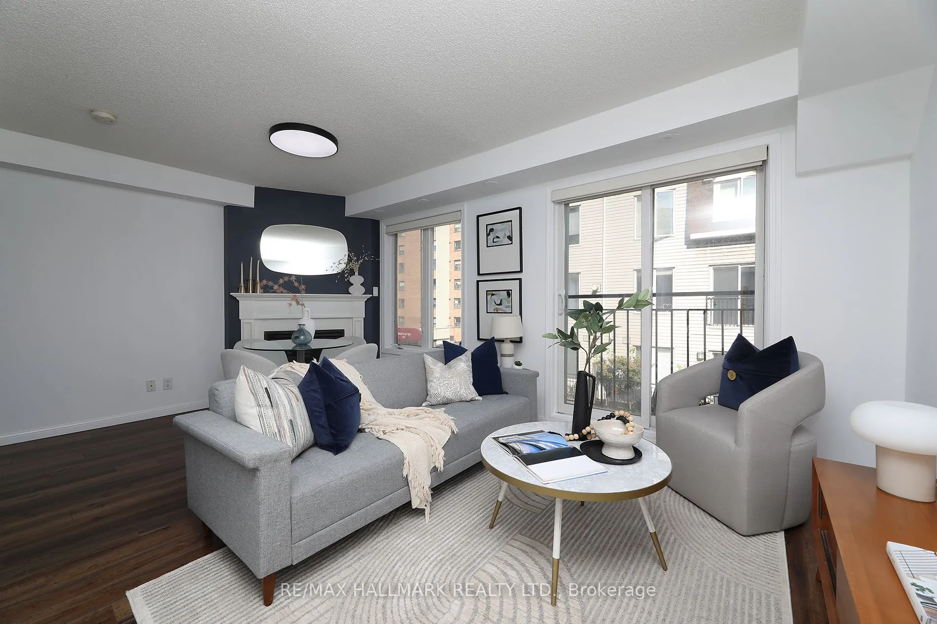 18 Laidlaw Street, #1005