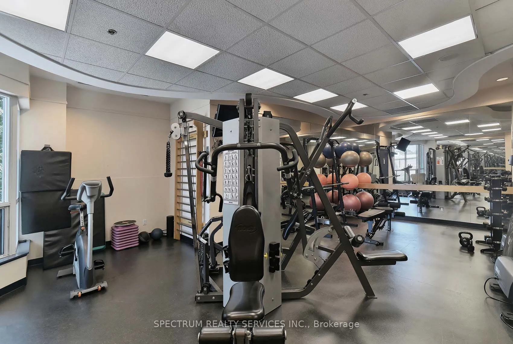 2111 Lake Shore Boulevard W, #211