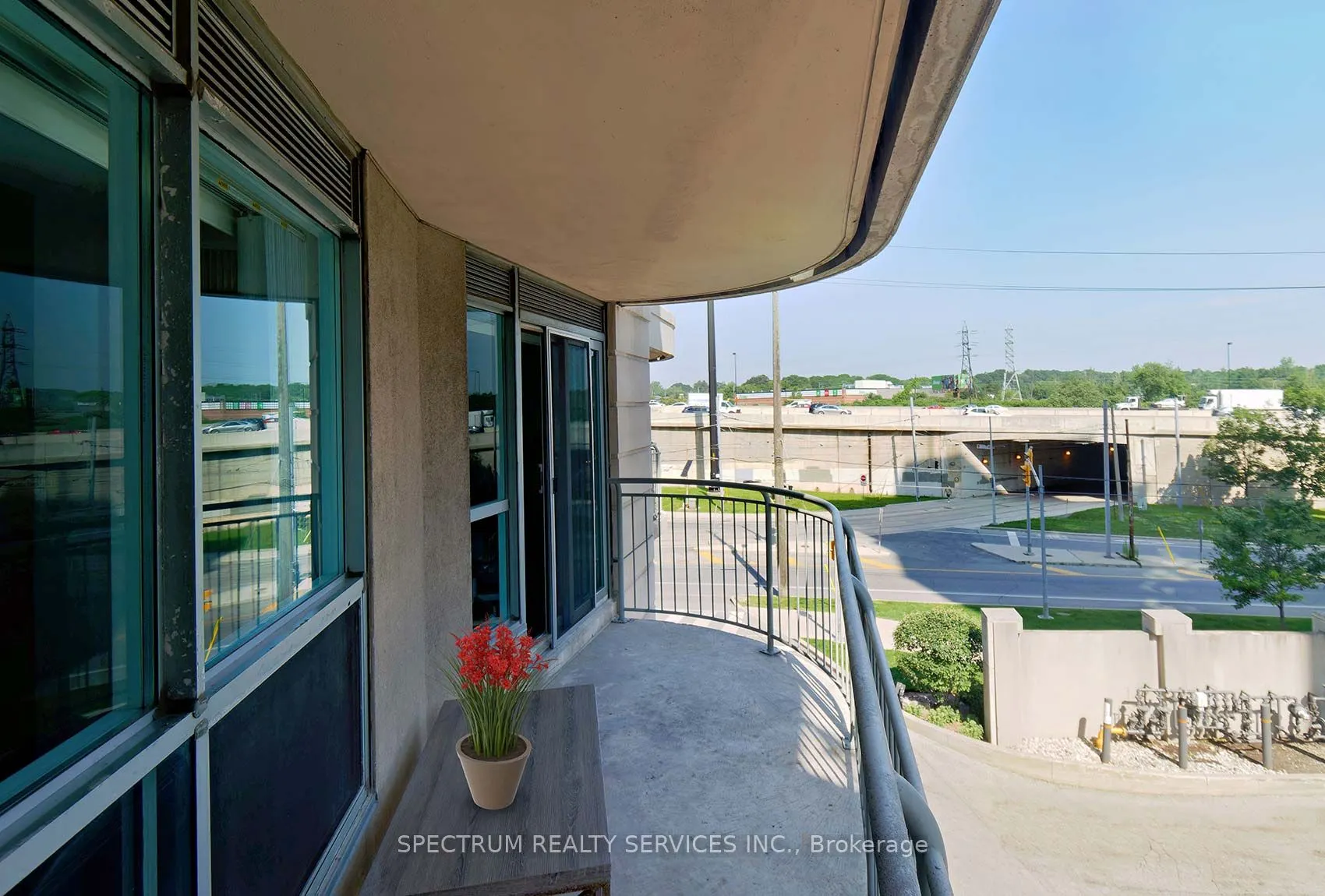 2111 Lake Shore Boulevard W, #211