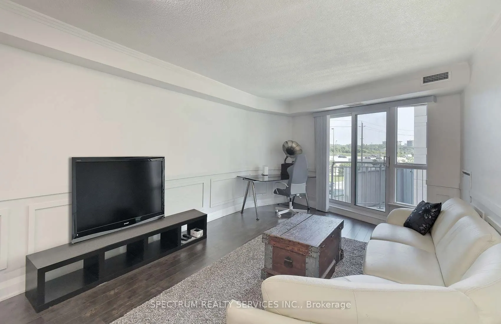 2111 Lake Shore Boulevard W, #211