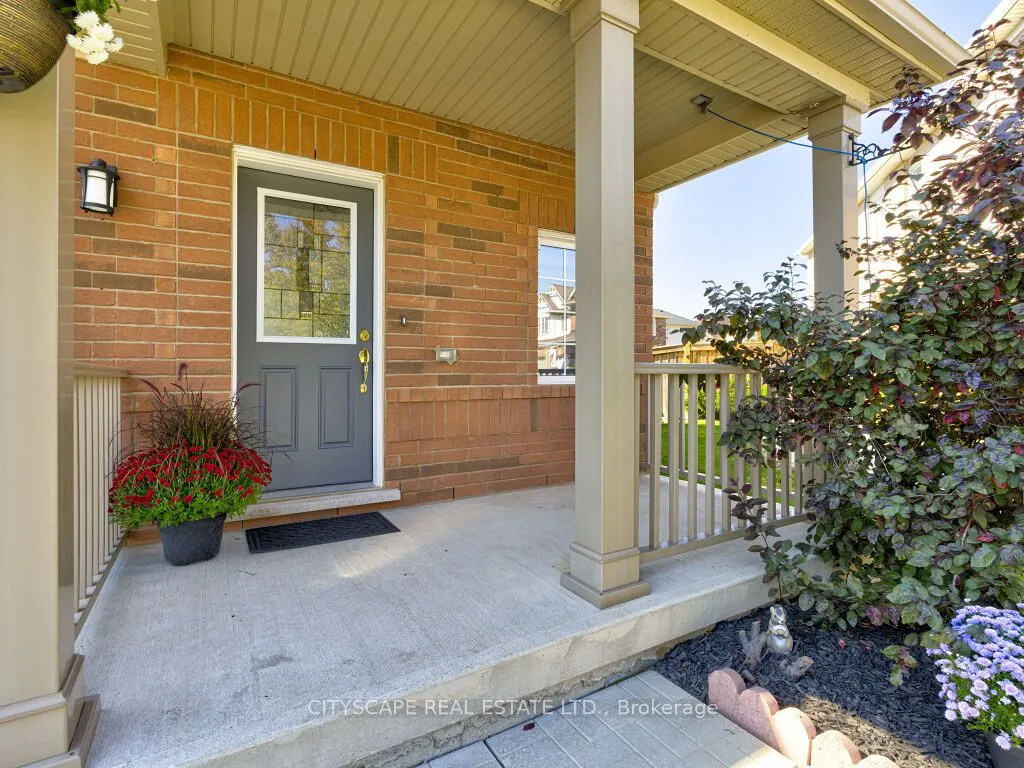 265 Mortimer Crescent