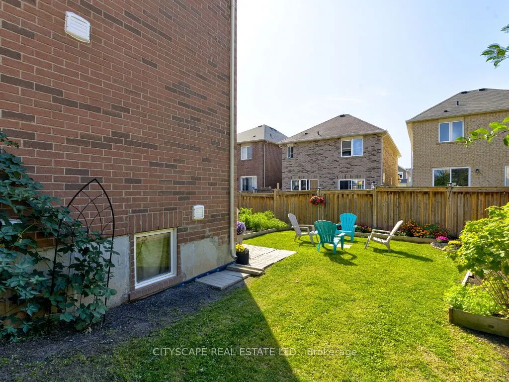 265 Mortimer Crescent