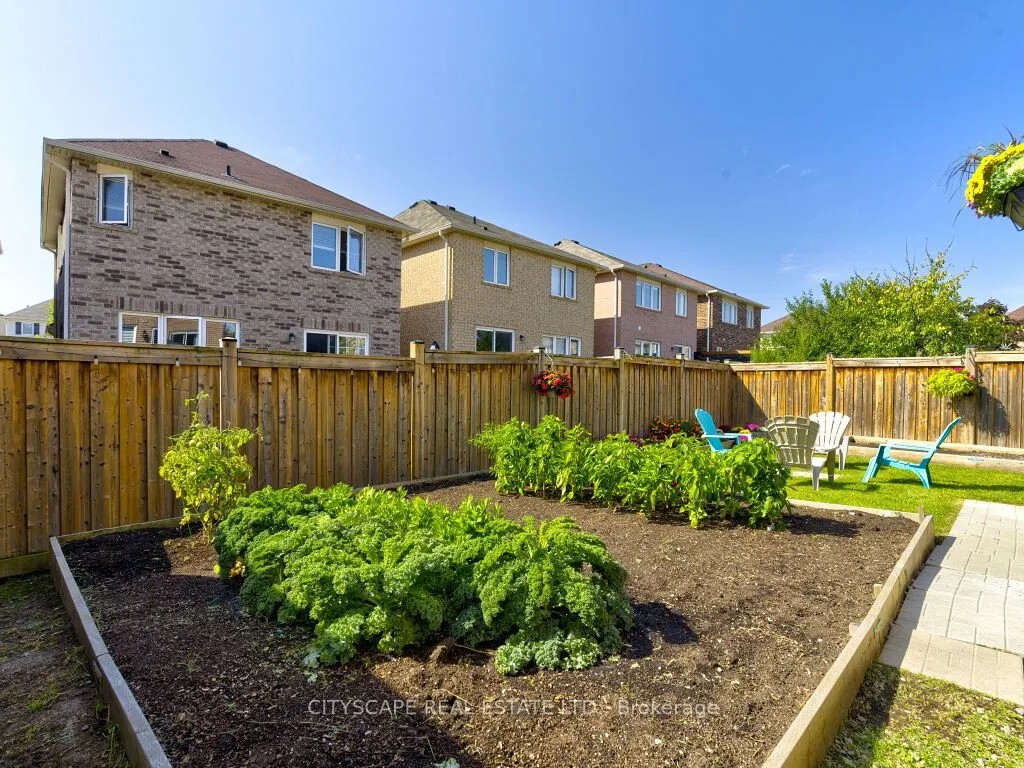 265 Mortimer Crescent