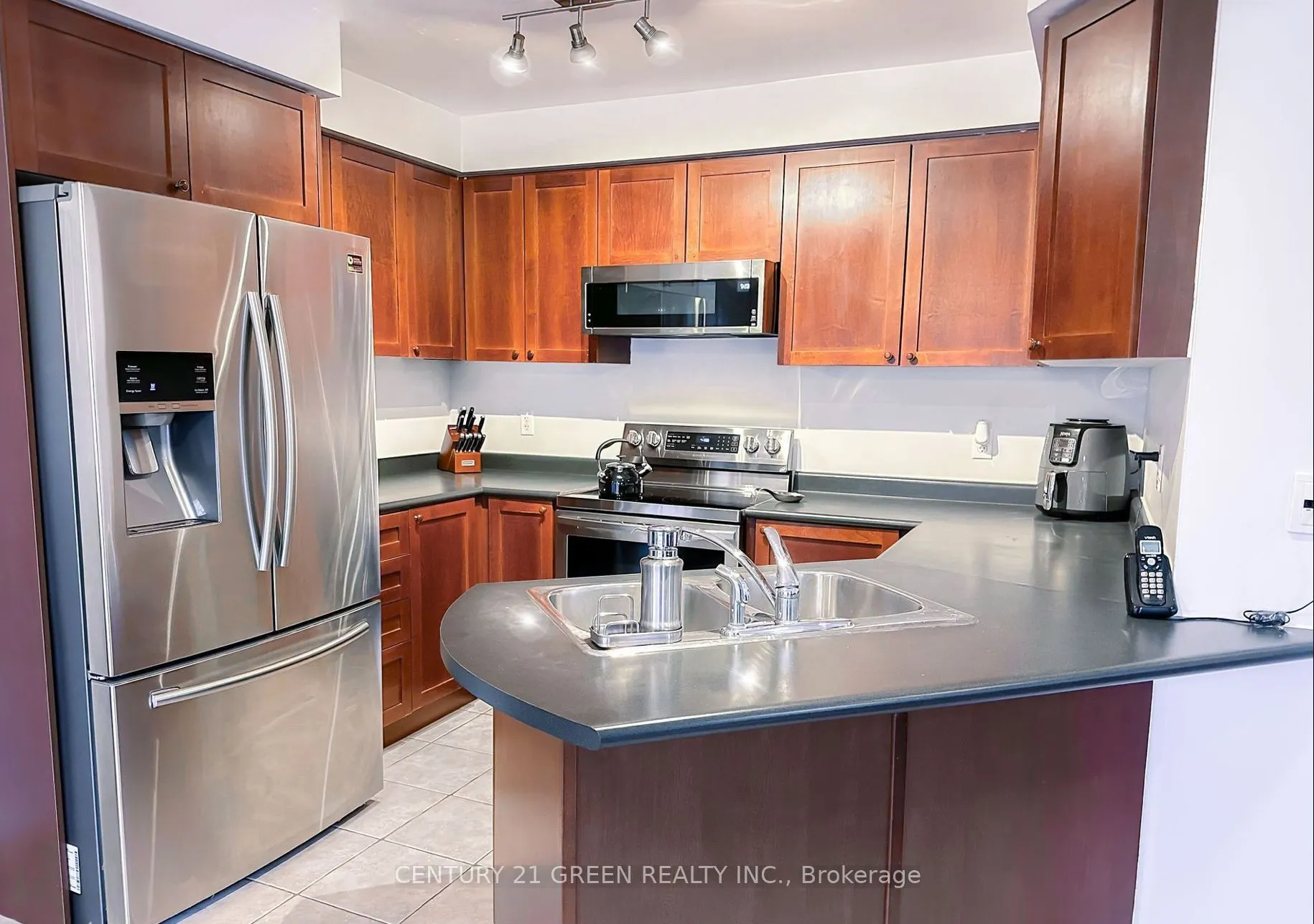 57 Sugarhill Drive, #(Upper)
