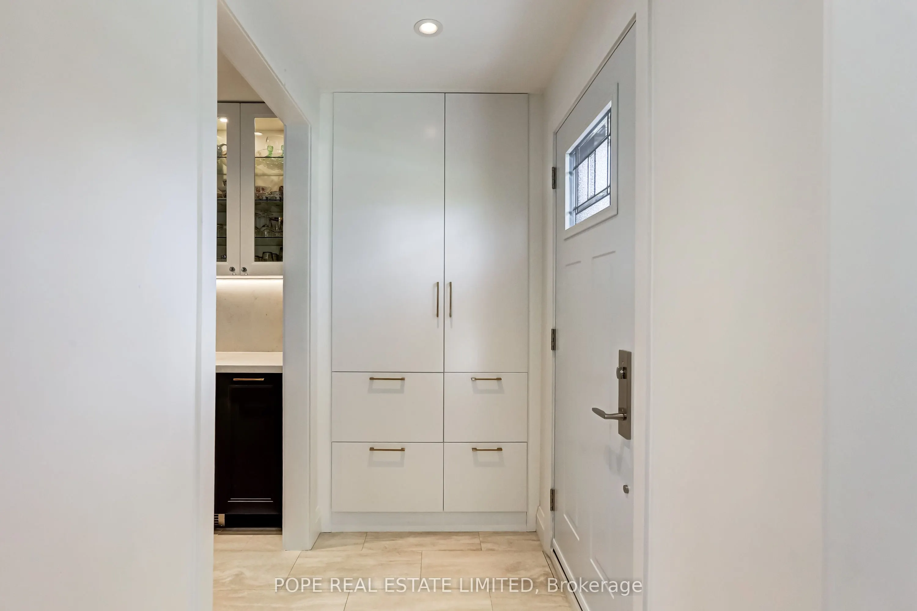 35 Tofield Crescent