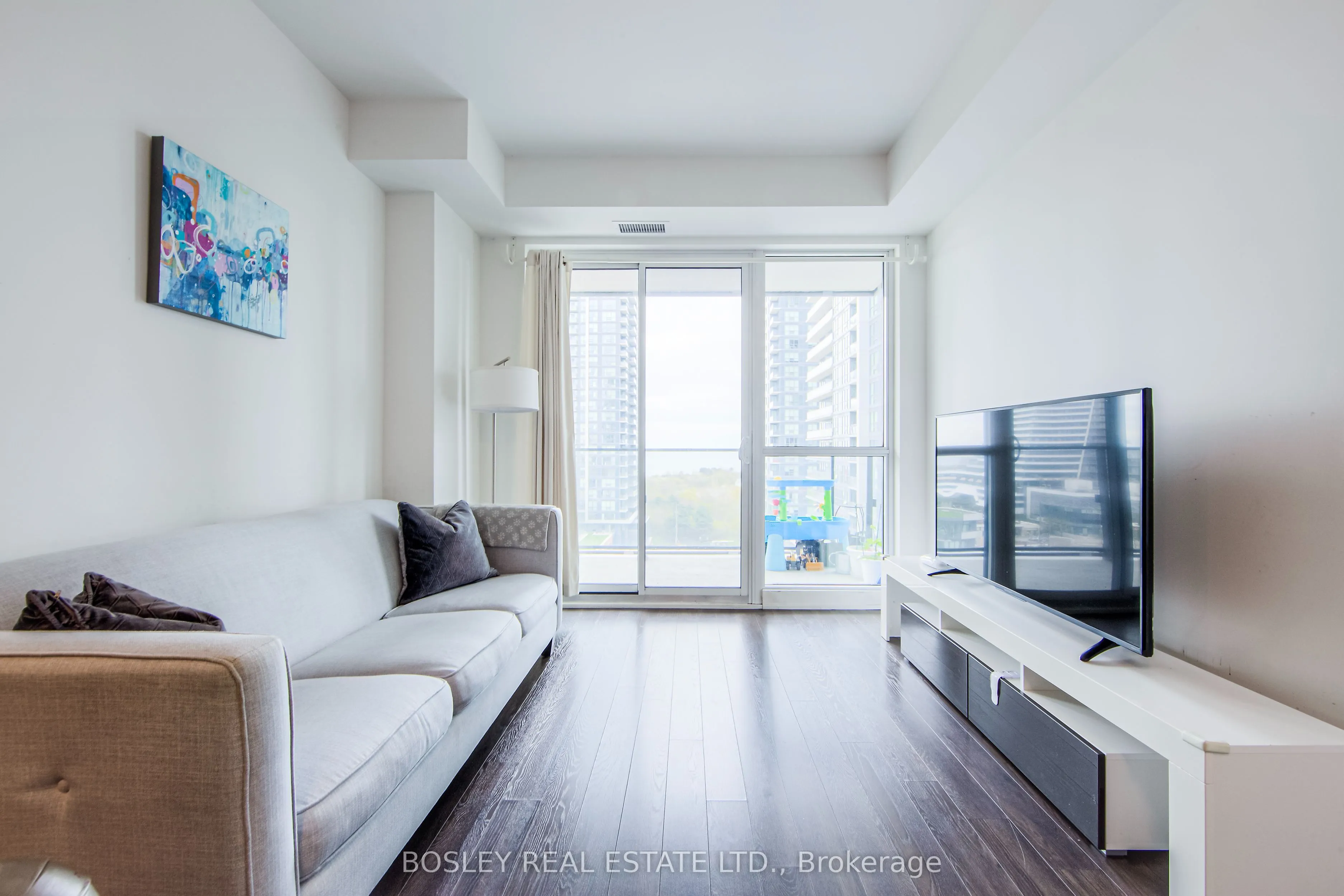 10 Park Lawn Road, #1210