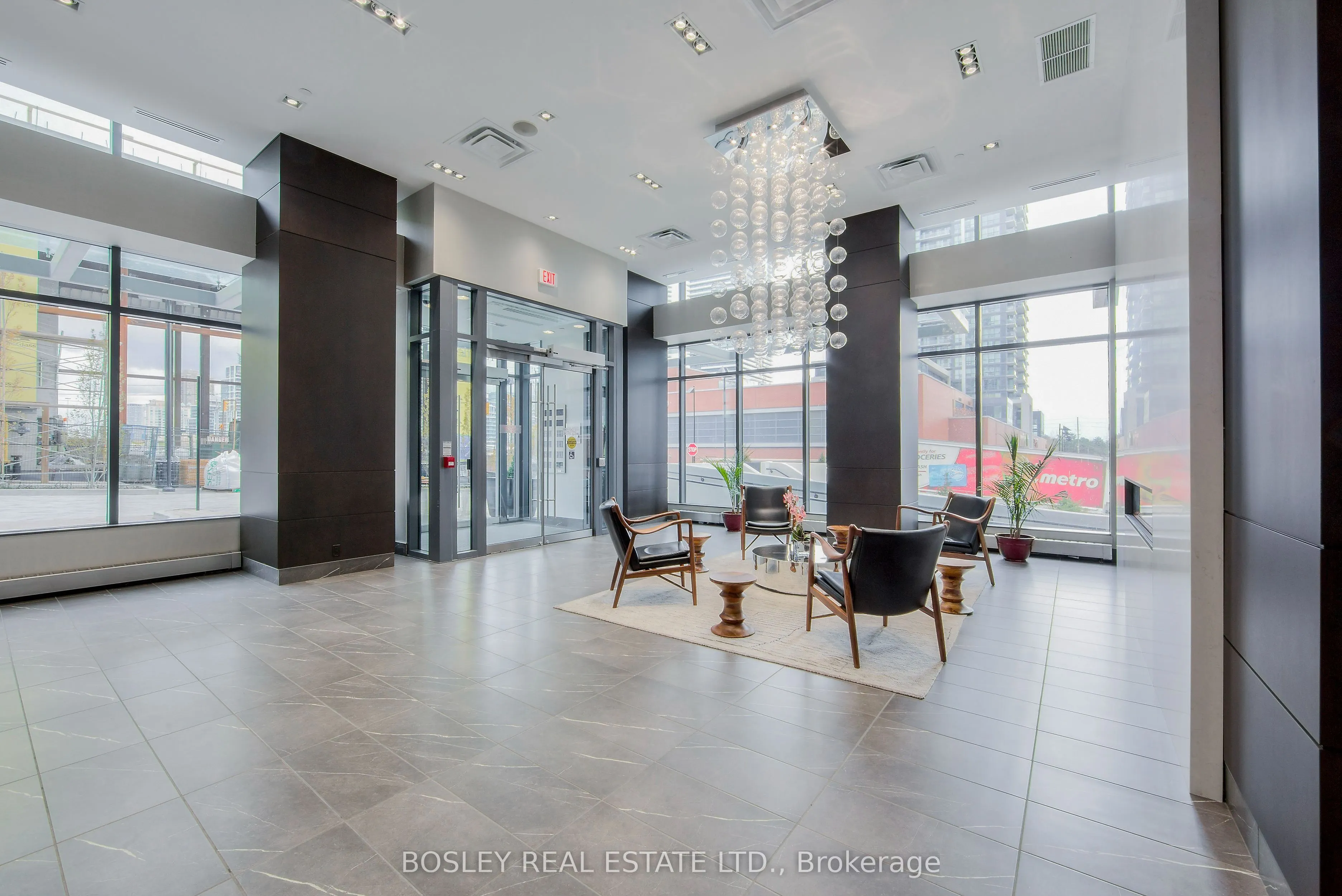 10 Park Lawn Road, #1210