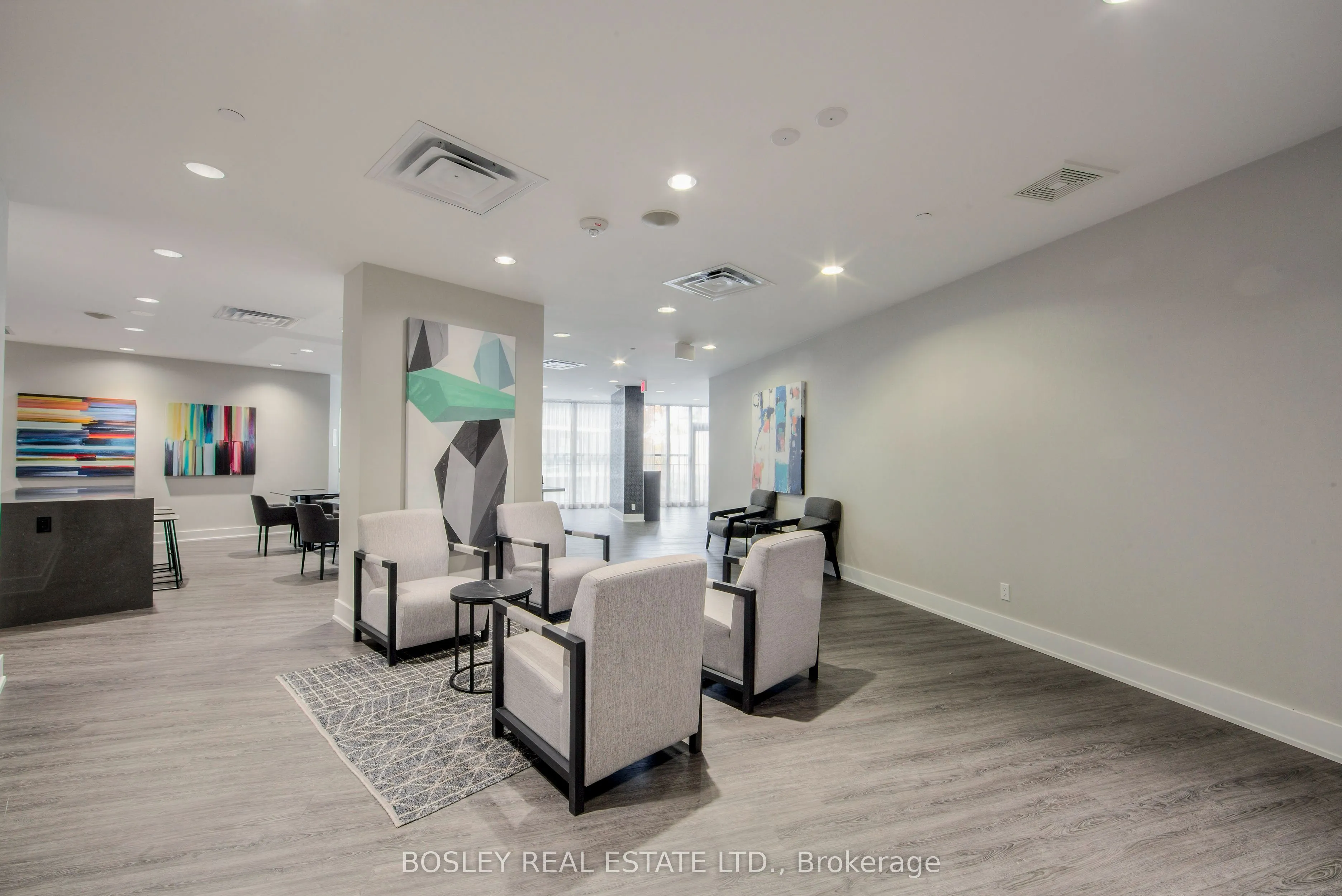 10 Park Lawn Road, #1210