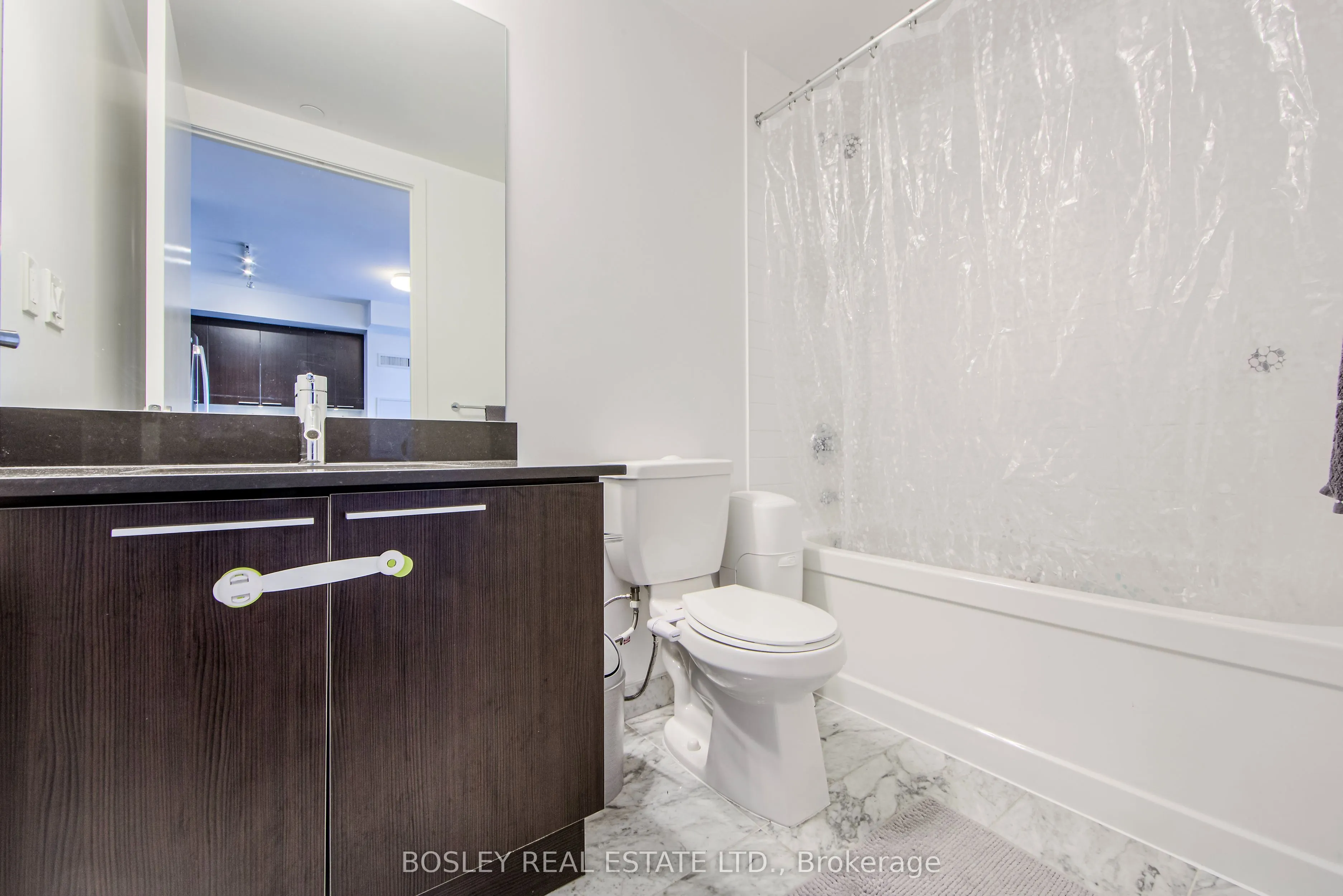 10 Park Lawn Road, #1210