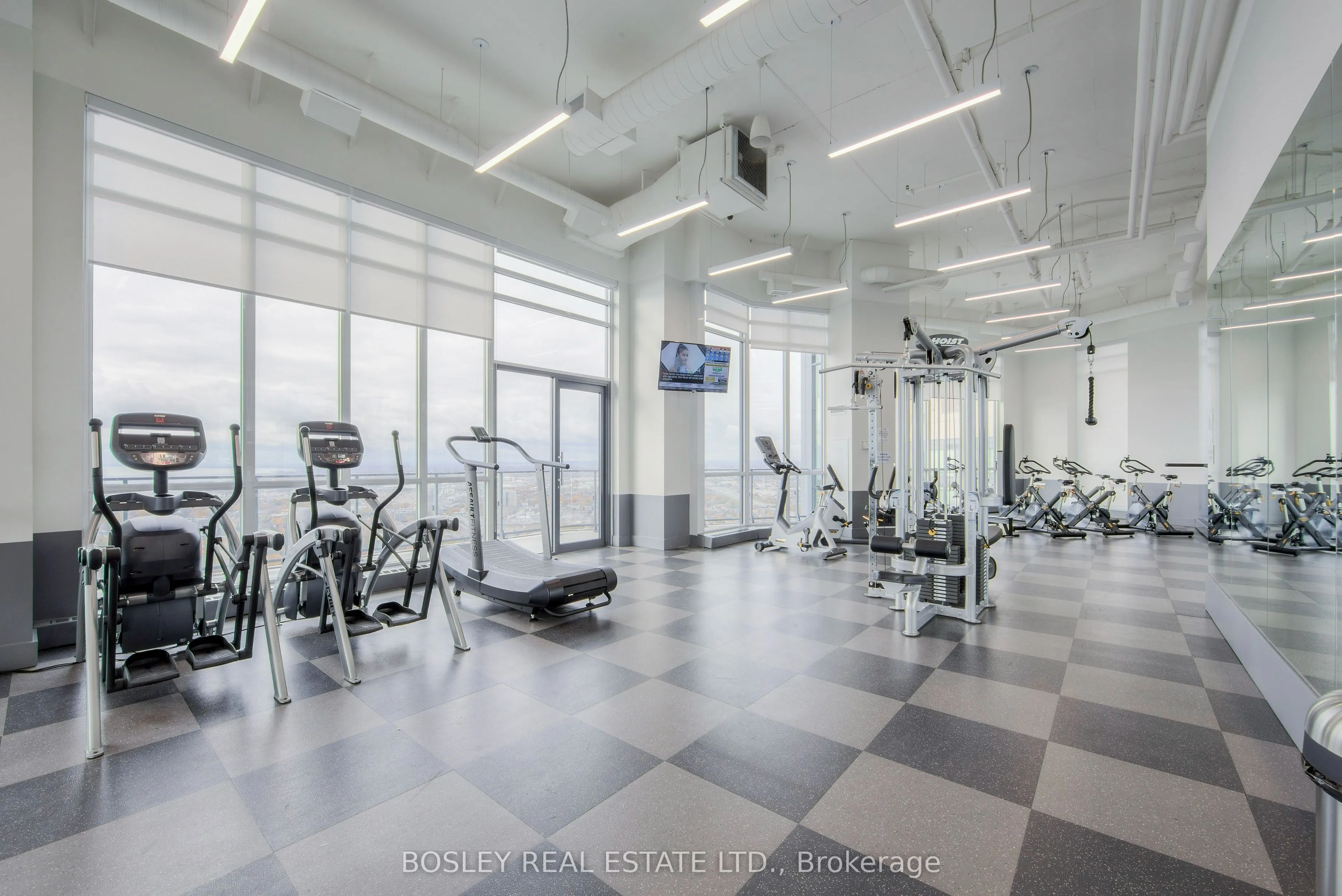 10 Park Lawn Road, #1210