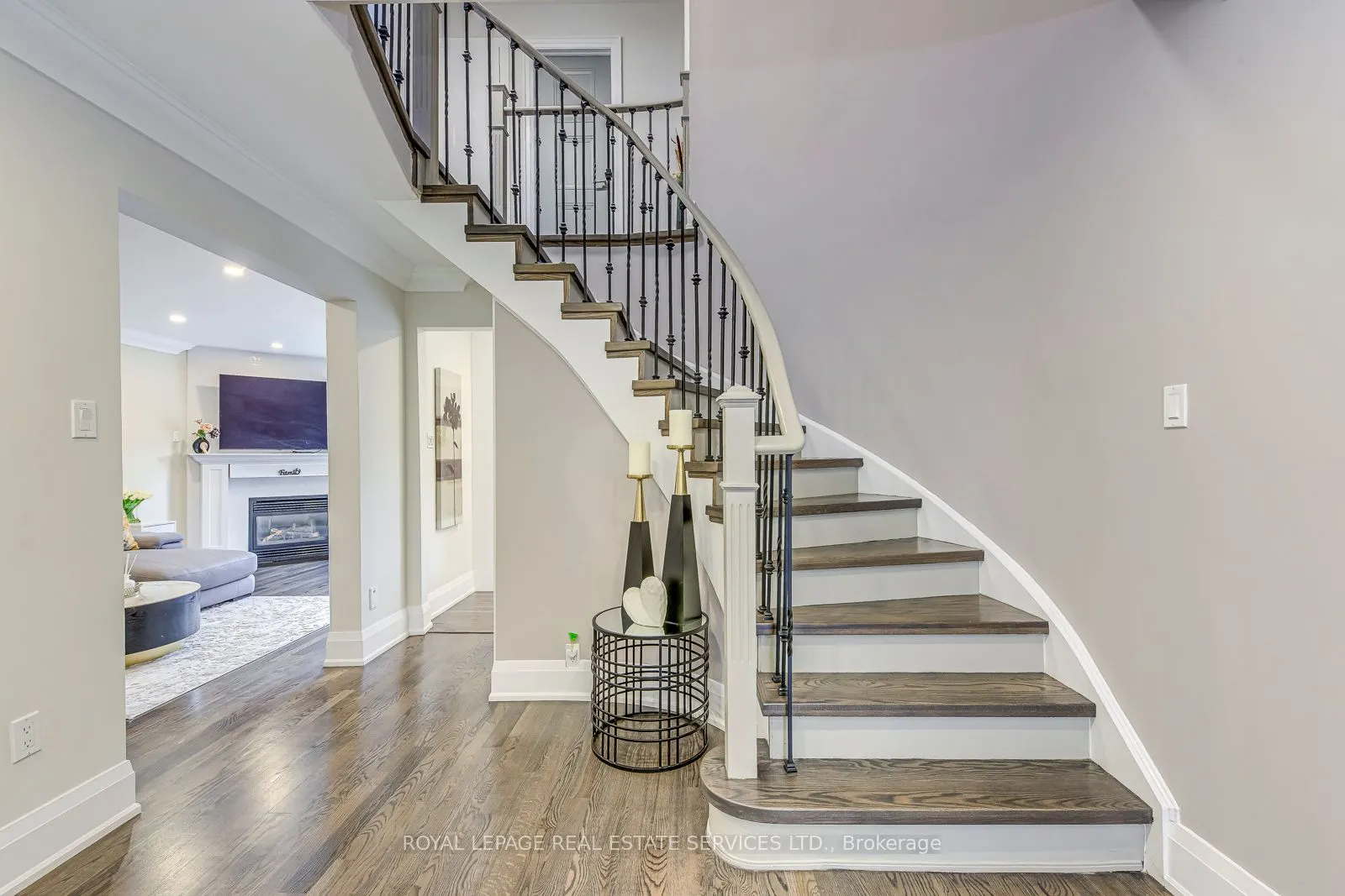 7180 Danton Promenade