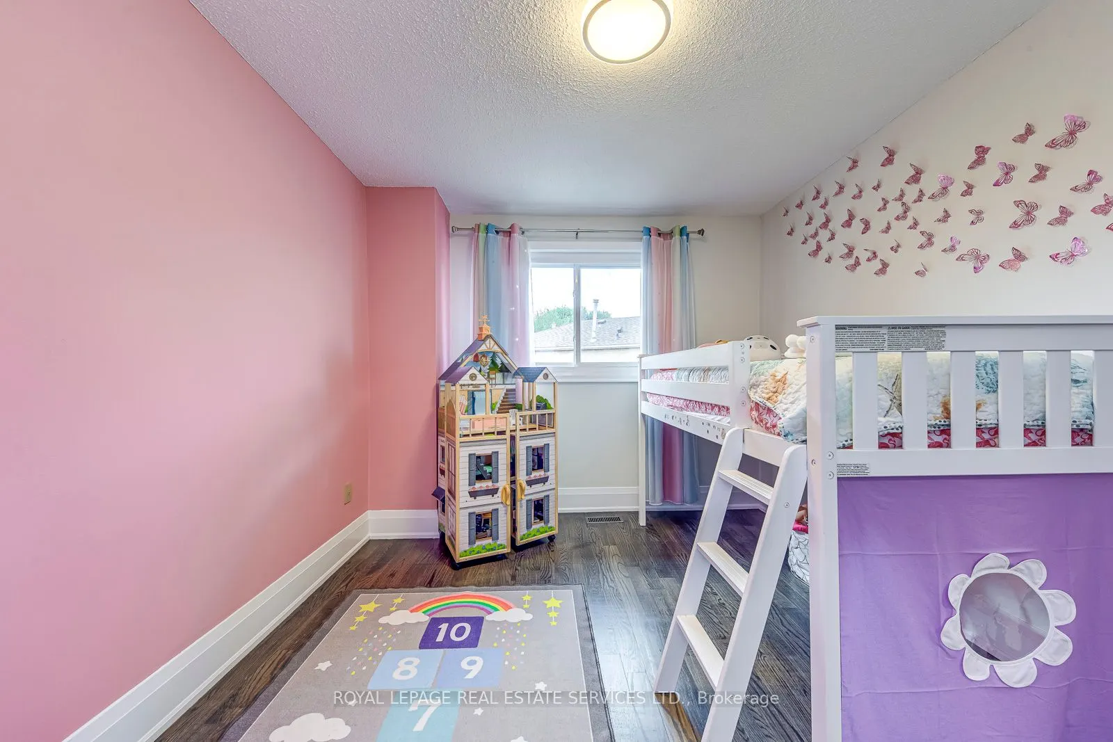 7180 Danton Promenade