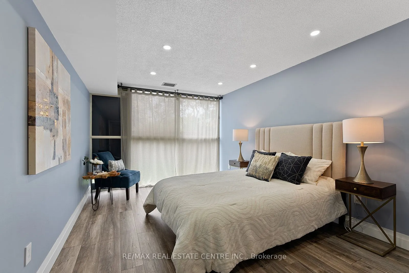 4205 Shipp Drive, #104
