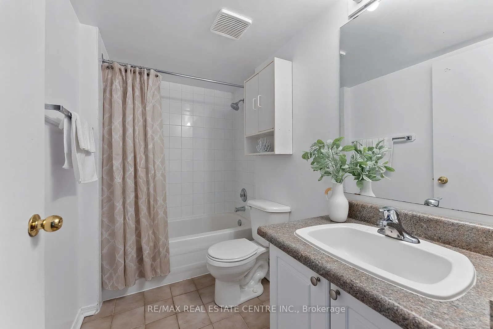 4205 Shipp Drive, #104