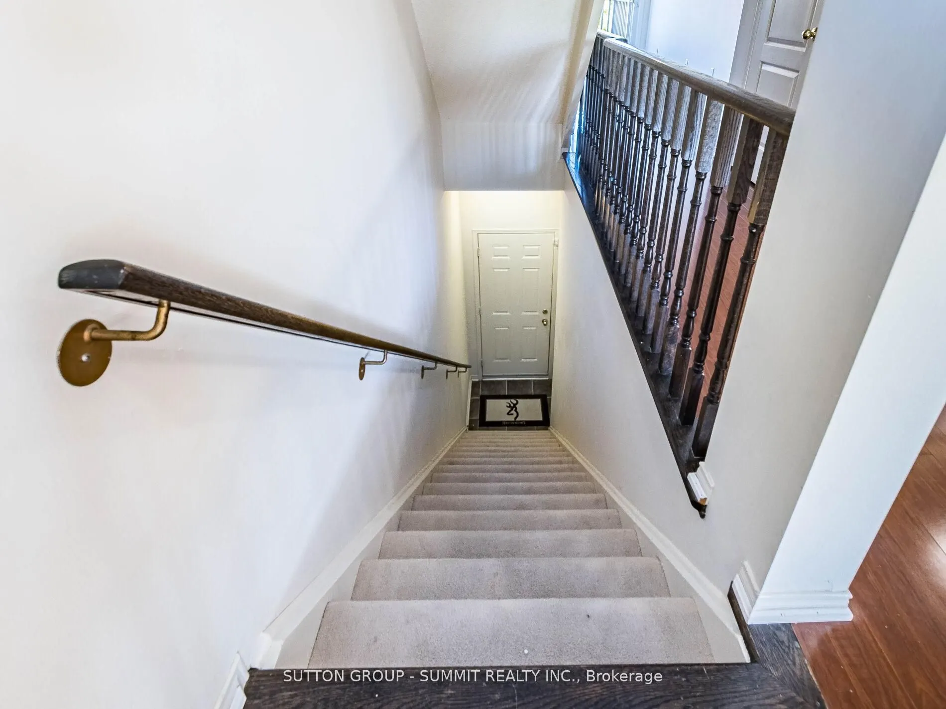 5035 NINTH Line, #11