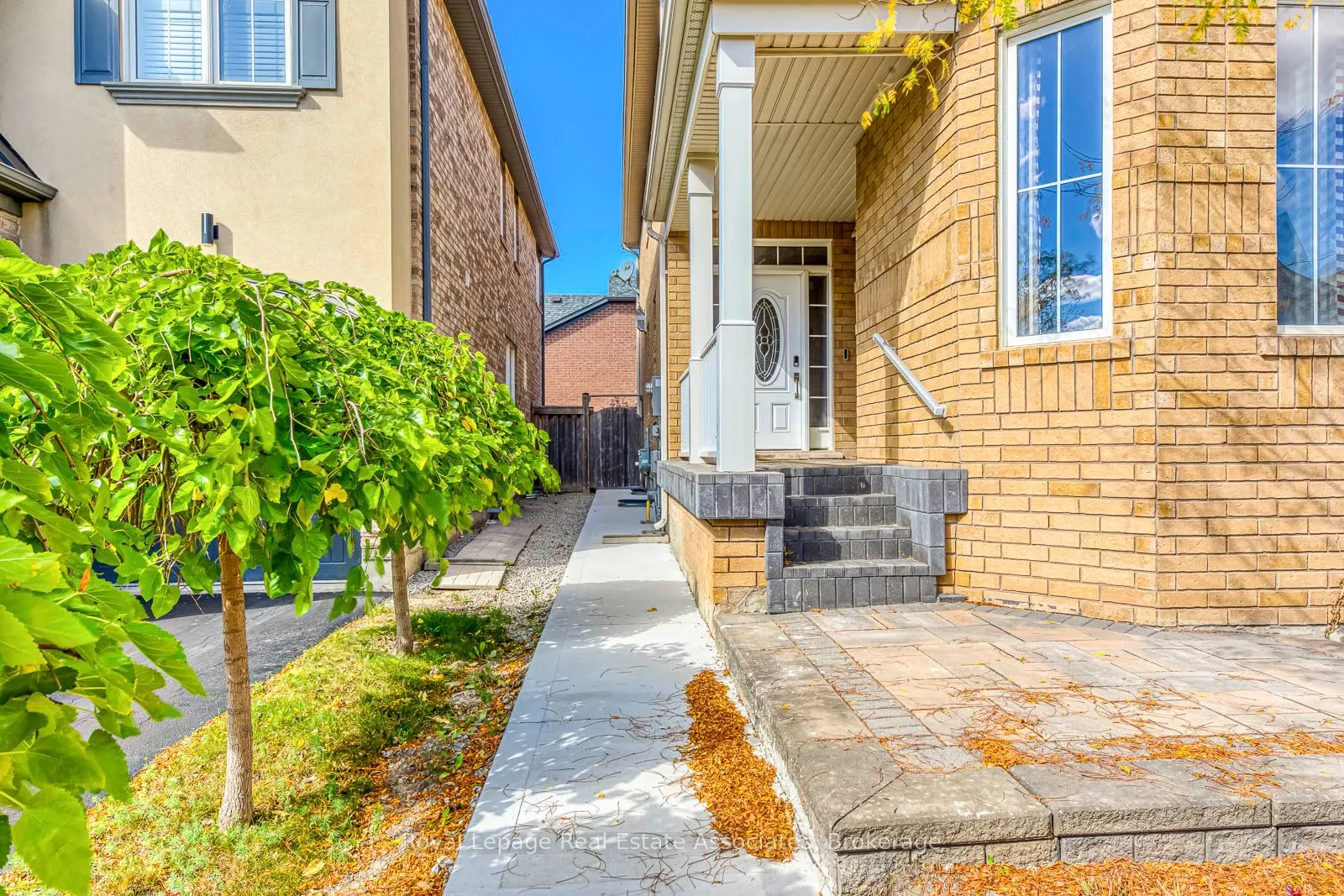 1052 Kelman Court