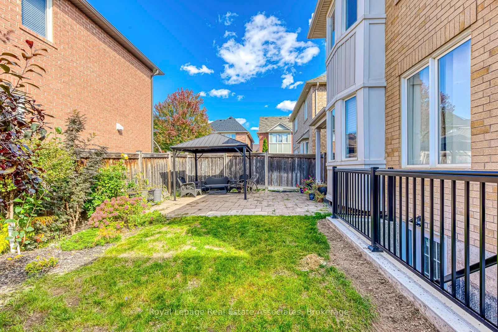 1052 Kelman Court