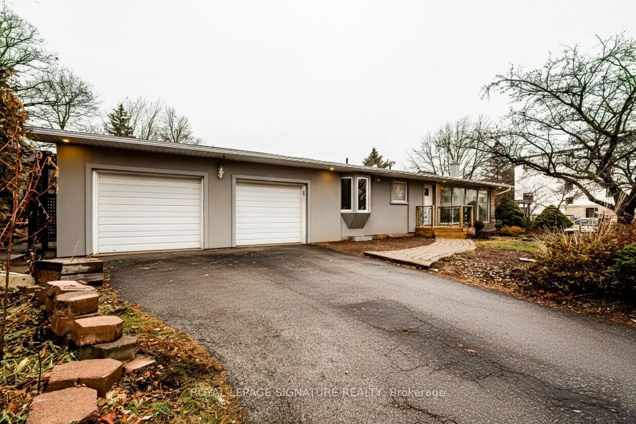 1205 Gainsborough Drive, #Lower