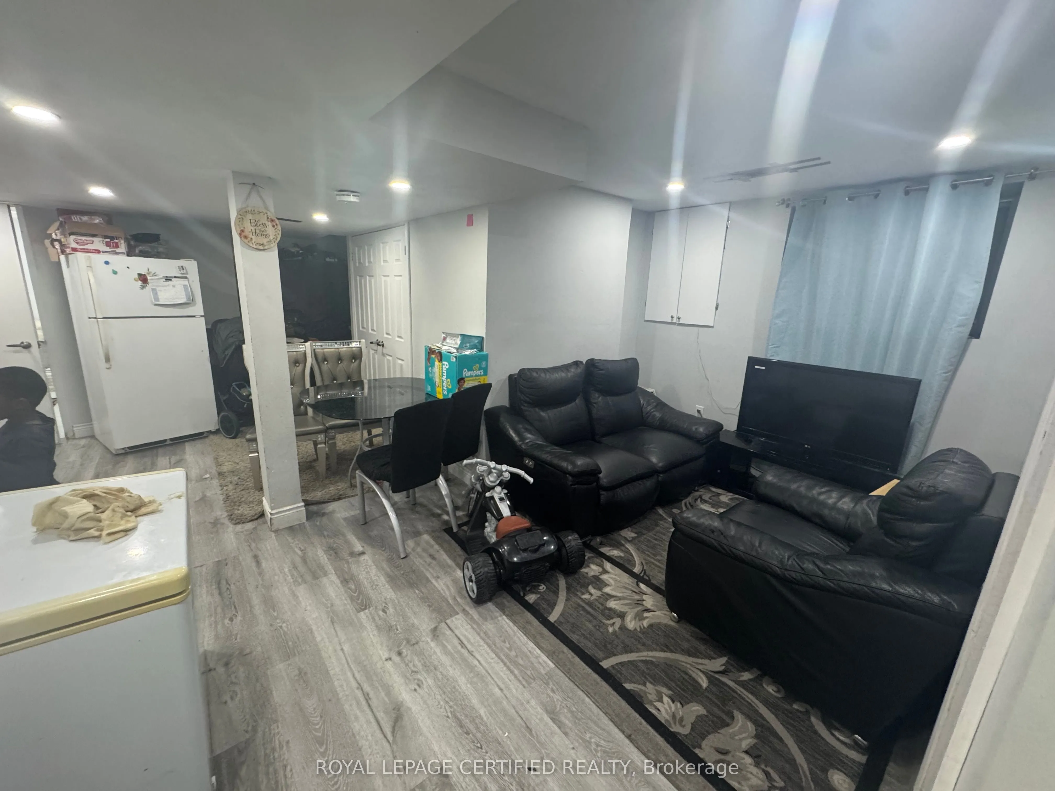 56 Cranberry Crescent S, #Basement
