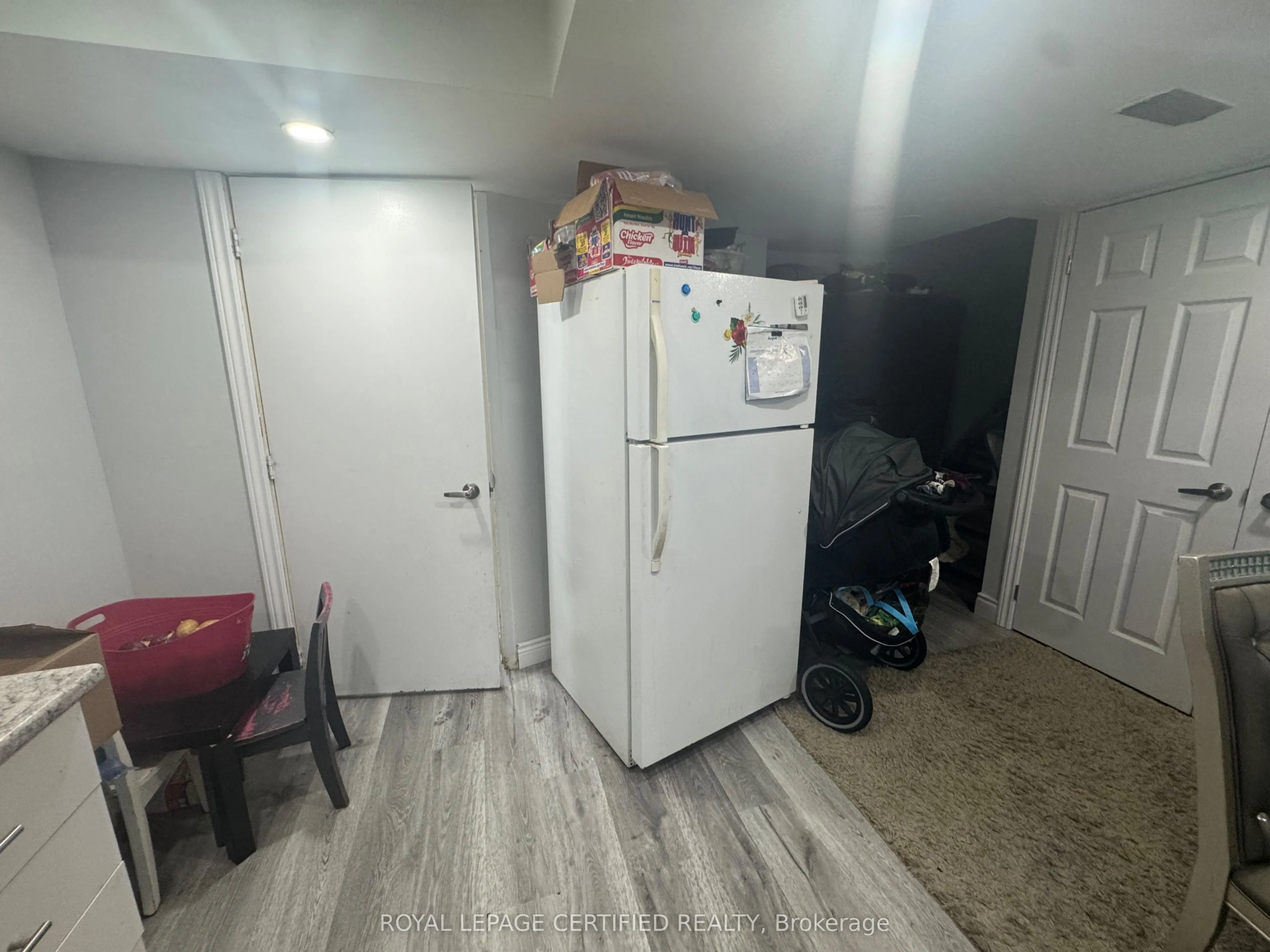 56 Cranberry Crescent S, #Basement
