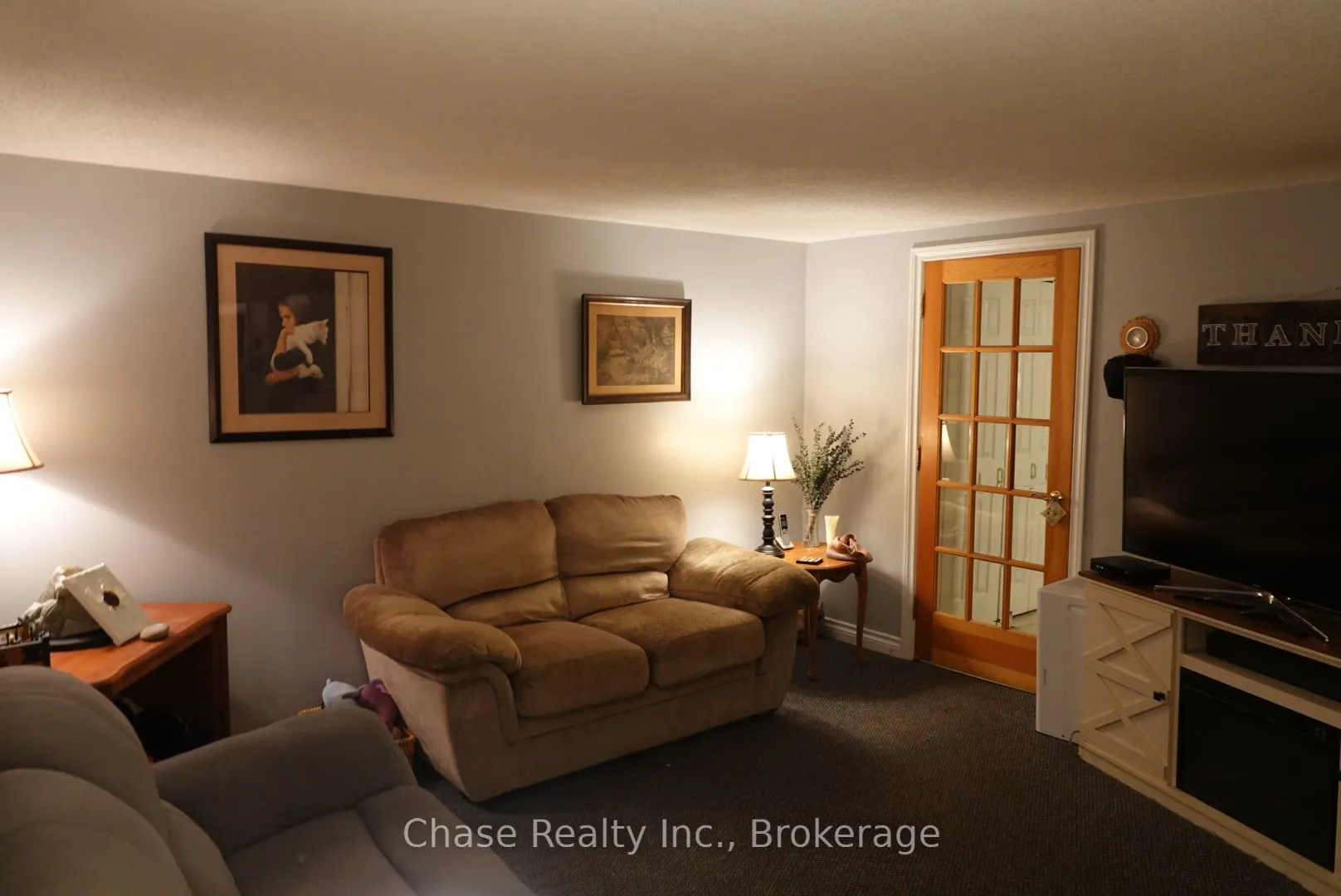 5475 Lakeshore Road, #9