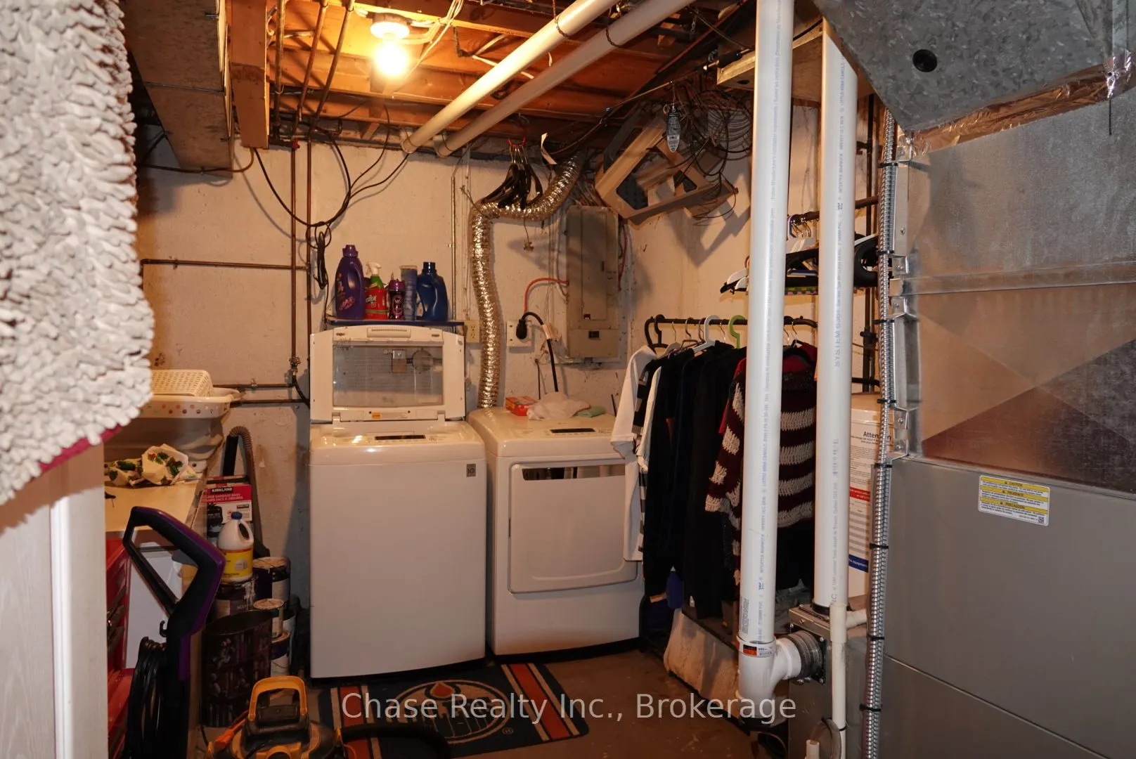 5475 Lakeshore Road, #9