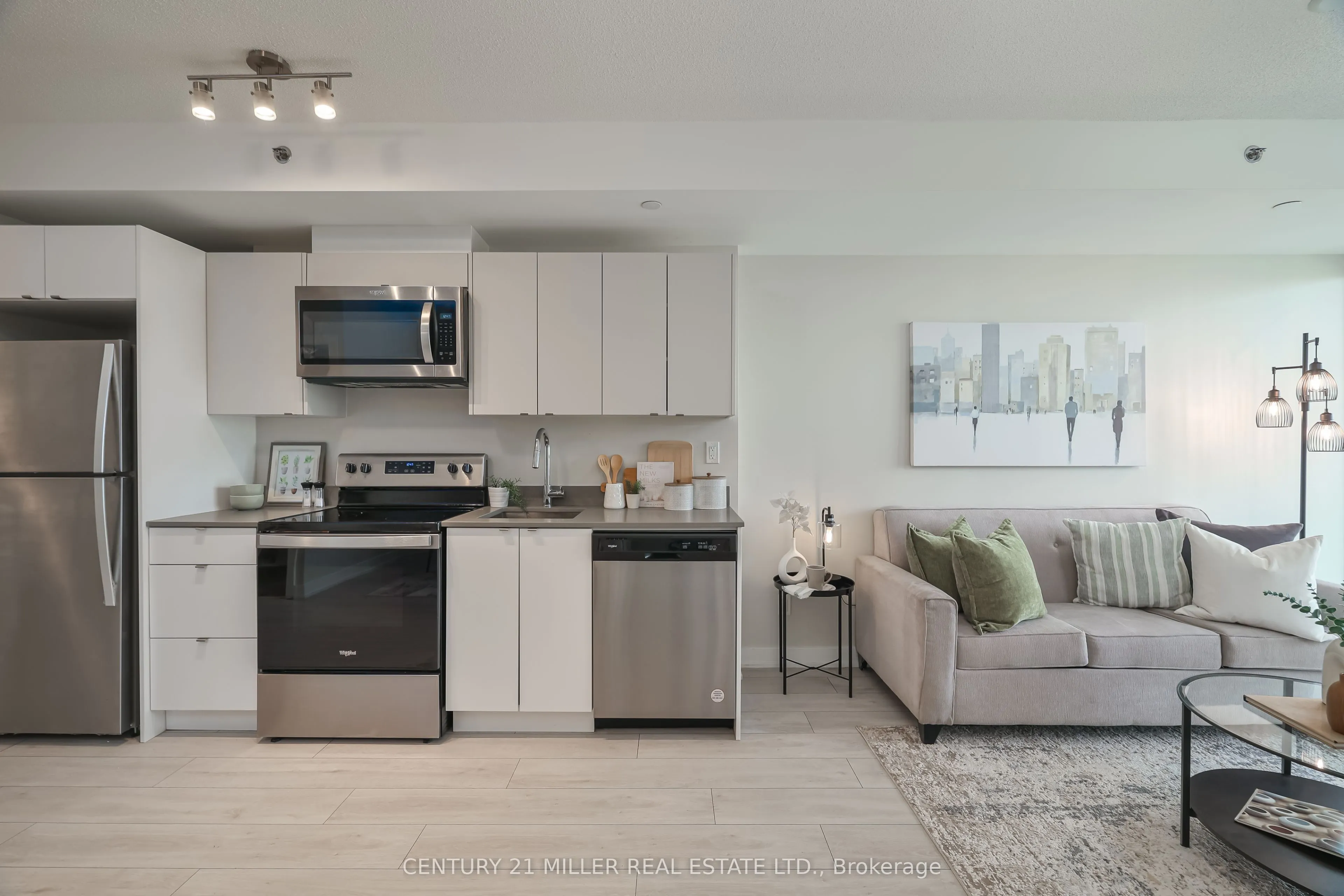 3210 DAKOTA Common, #A313