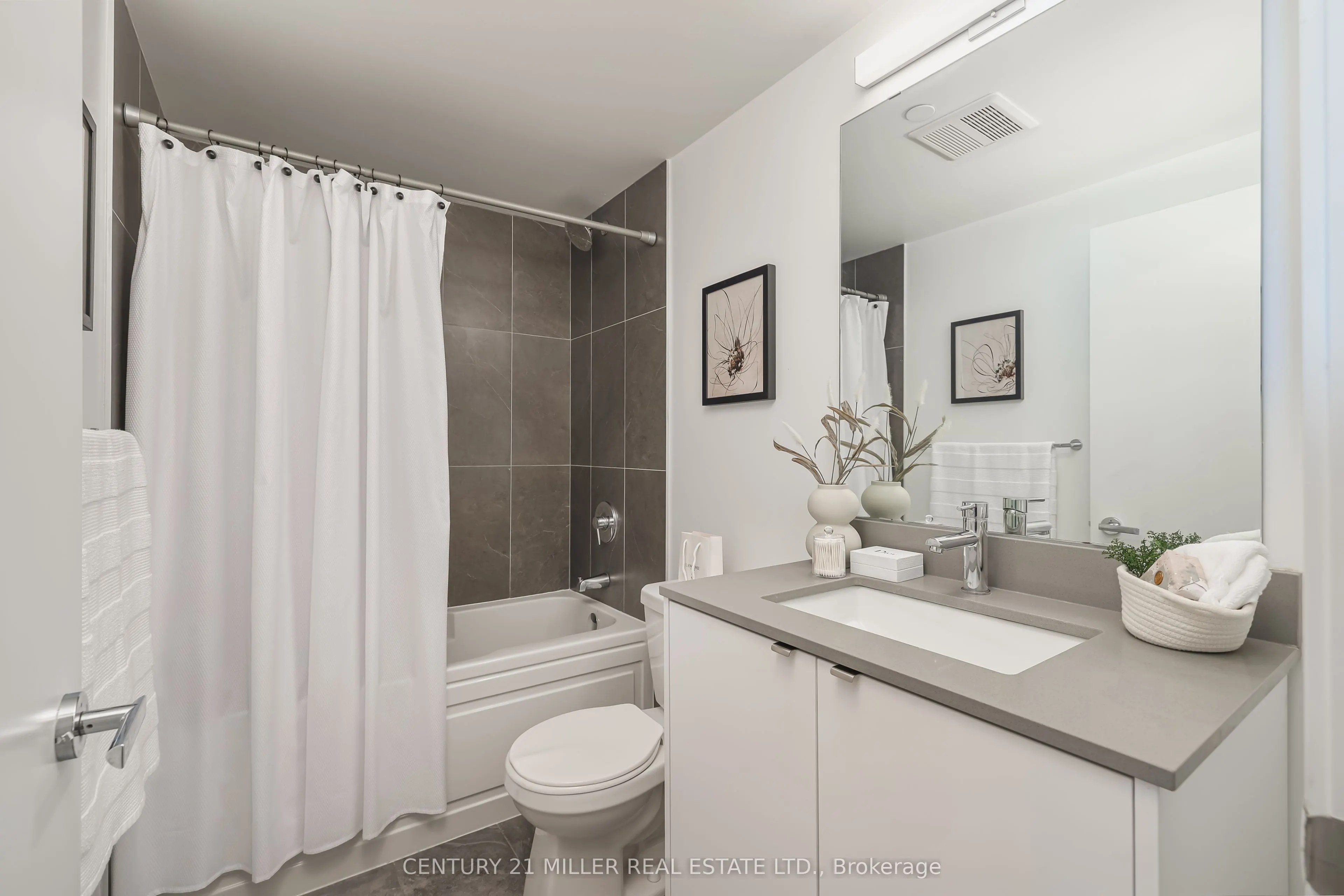 3210 DAKOTA Common, #A313