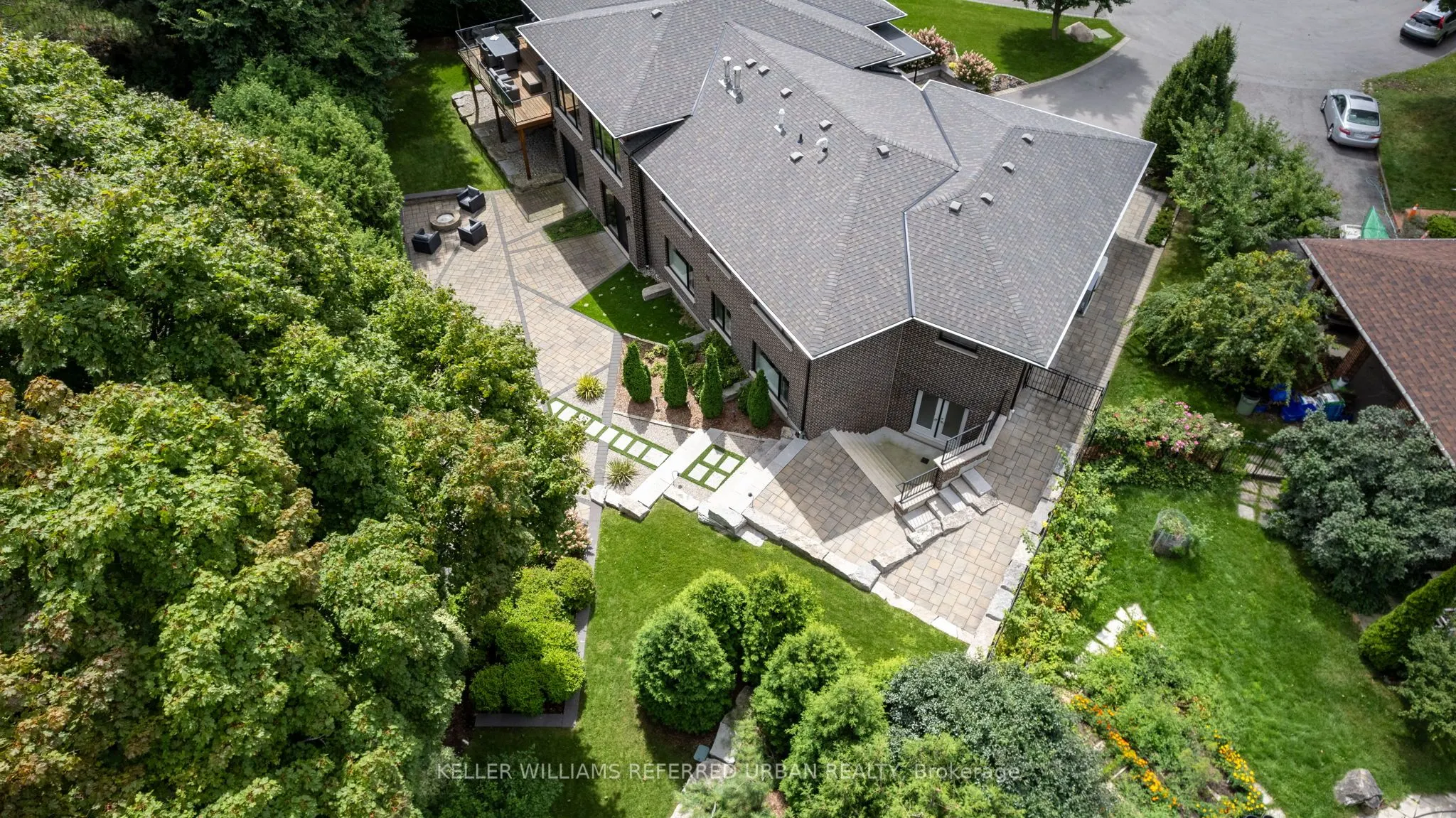 18 Plumbstead Court