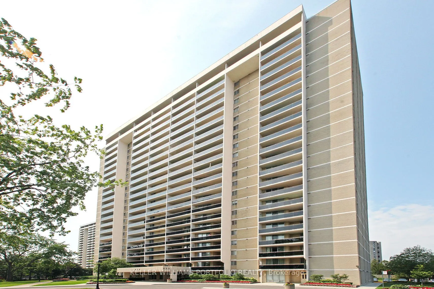 820 Burnhamthorpe Road, #710