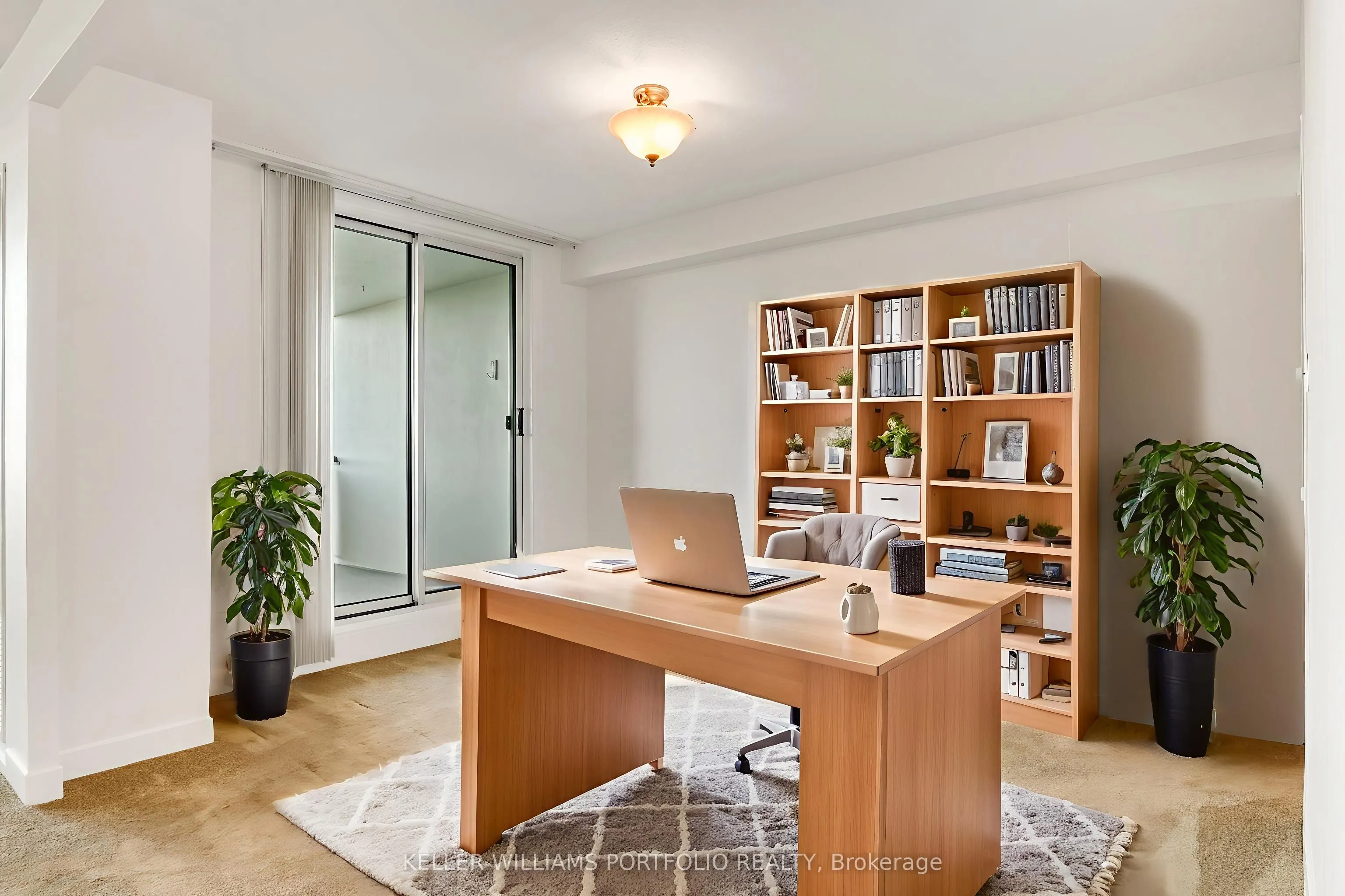 820 Burnhamthorpe Road, #710